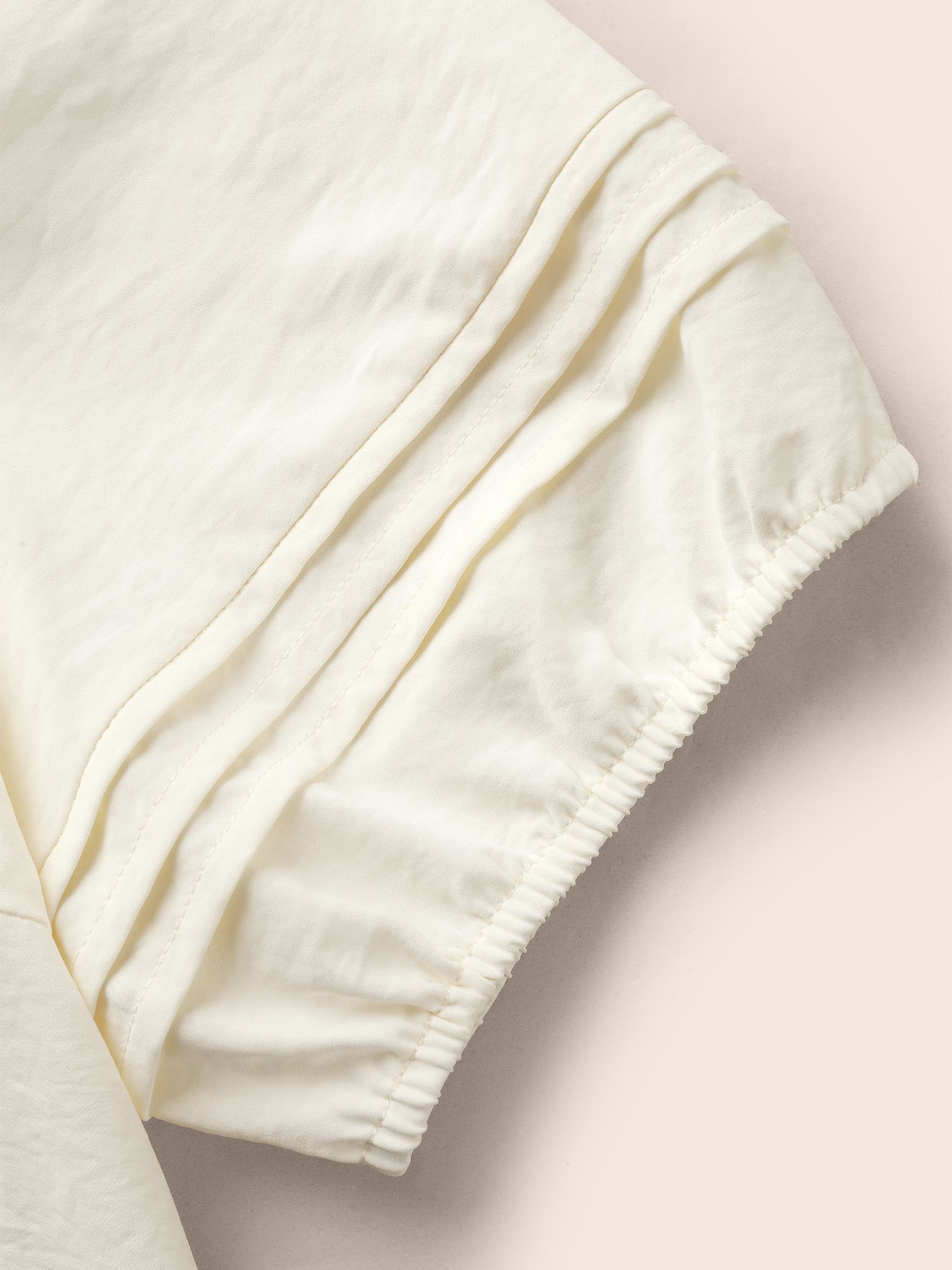 Plus Size Ivory Lace Collar Lantern Sleeve Pleated Blouse Women Resort Short sleeve Lace collar Vacation Blouses BloomChic 22-24/3X 