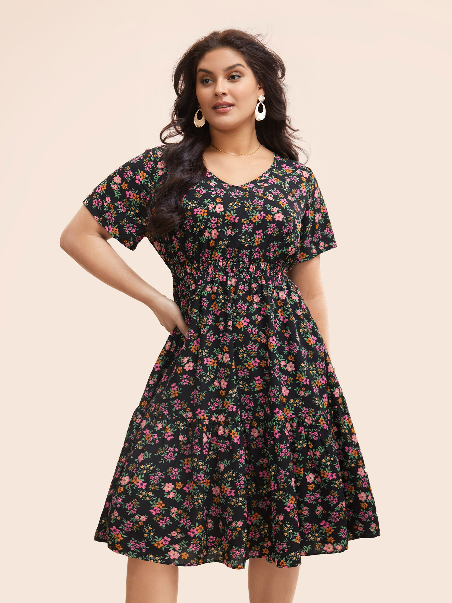 

Plus Size V Neck Ditsy Floral Shirred Dress Black Women Elegant Shirred V-neck Short sleeve Curvy BloomChic