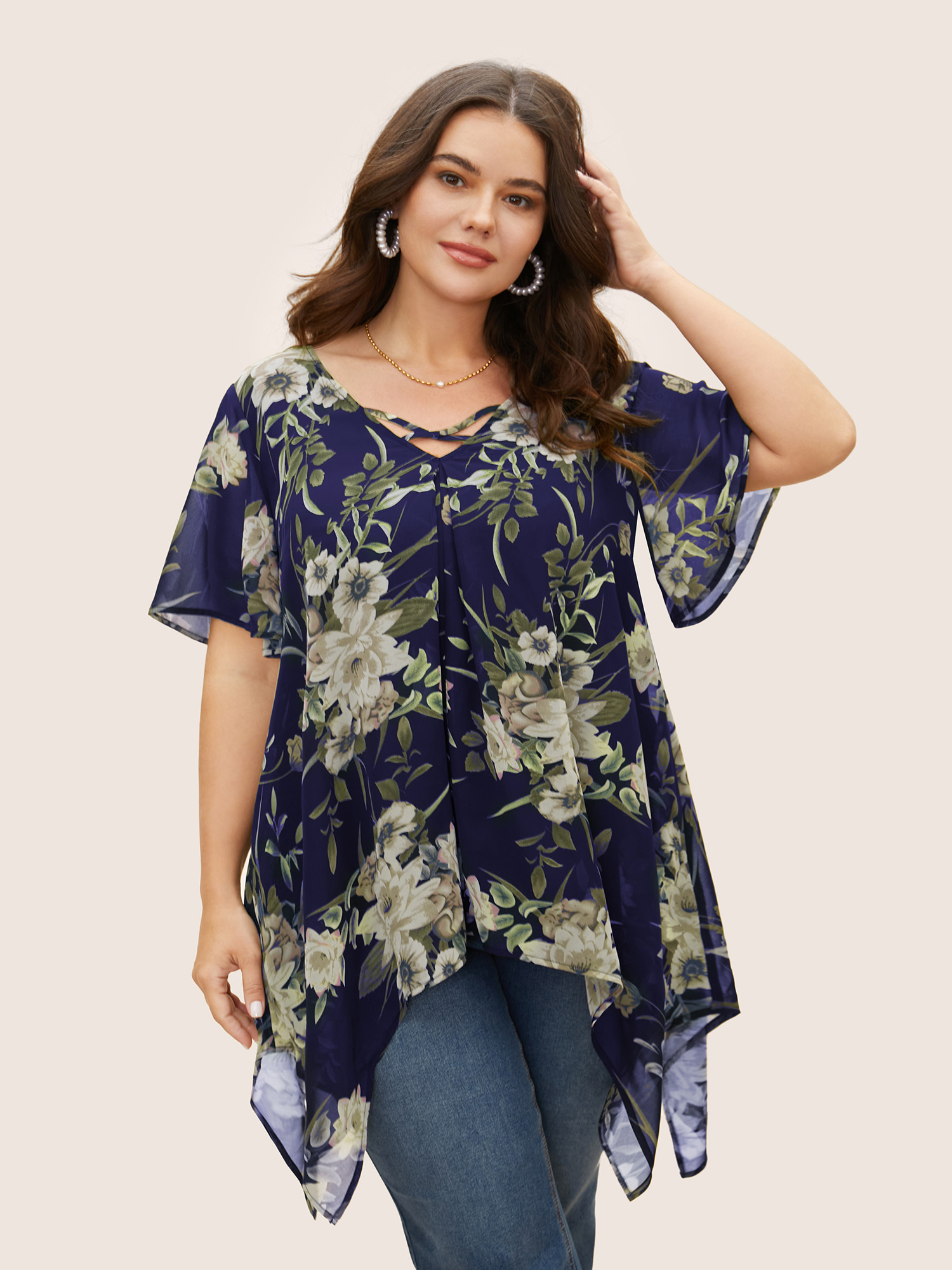 

Plus Size DarkBlue Chiffon Floral Crisscross Hanky Hem Blouse Women Elegant Short sleeve V-neck Everyday Blouses BloomChic