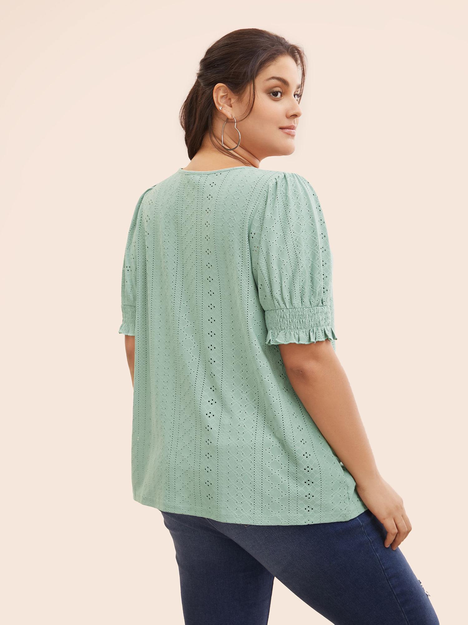 

Plus Size Plain Broderie Anglaise Shirred Puff Sleeve Button Detail T-shirt Sage Women Casual Button Plain V-neck Everyday T-shirts BloomChic