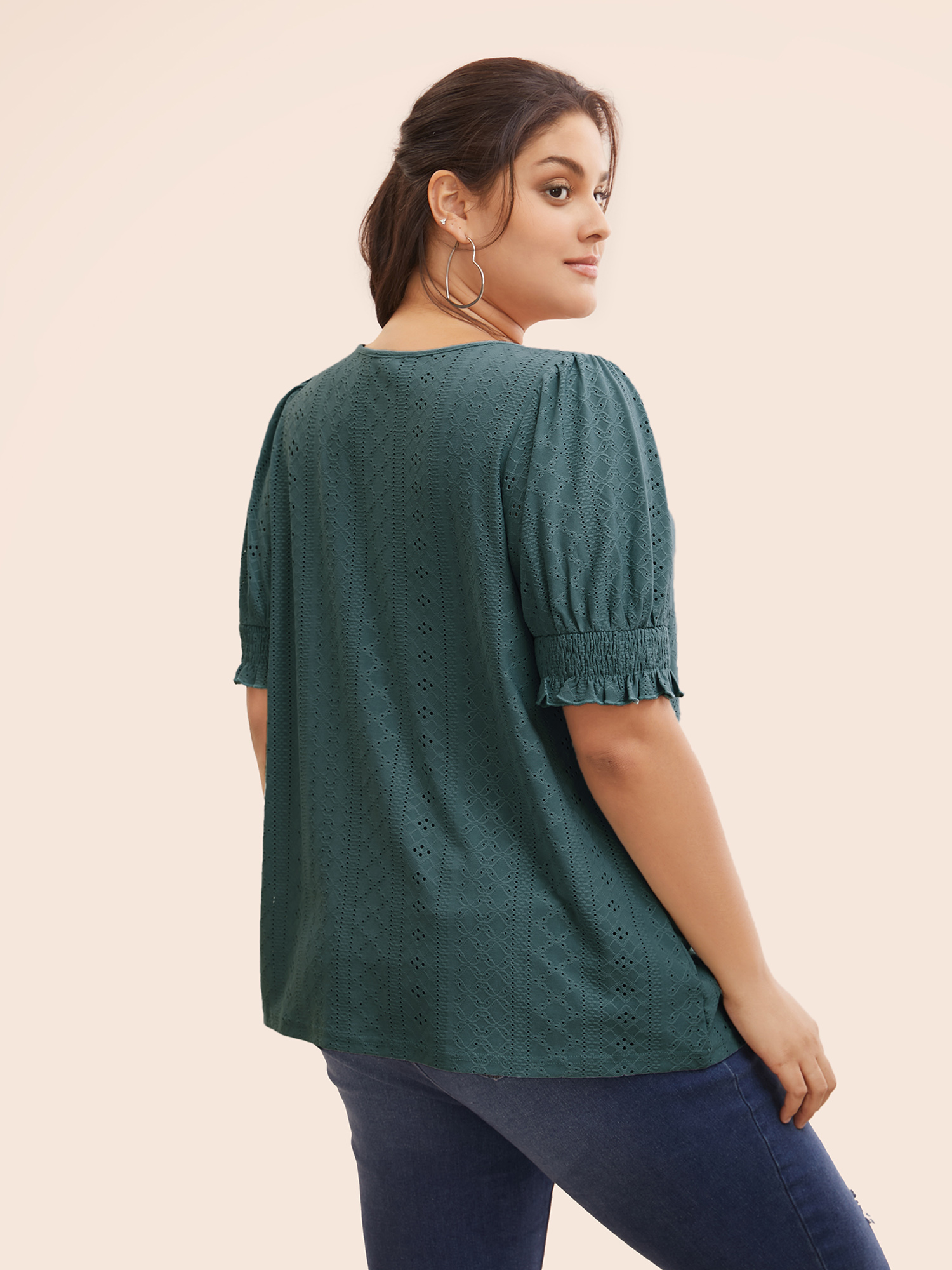 

Plus Size Plain Broderie Anglaise Shirred Puff Sleeve Button Detail T-shirt Cyan Women Casual Button Plain V-neck Everyday T-shirts BloomChic