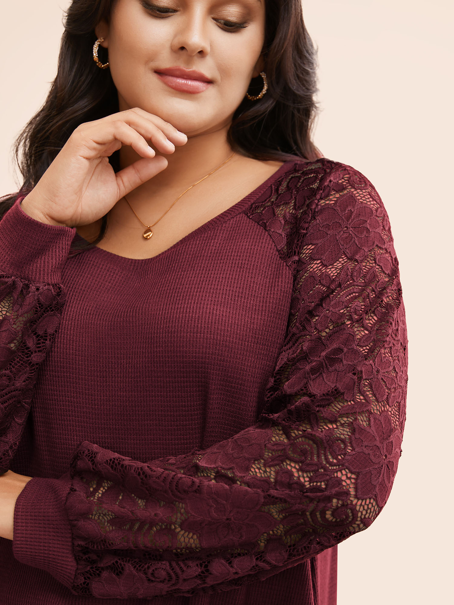 

Plain Lace Panel Round Neck Raglan Sleeve T-shirt, Burgundy