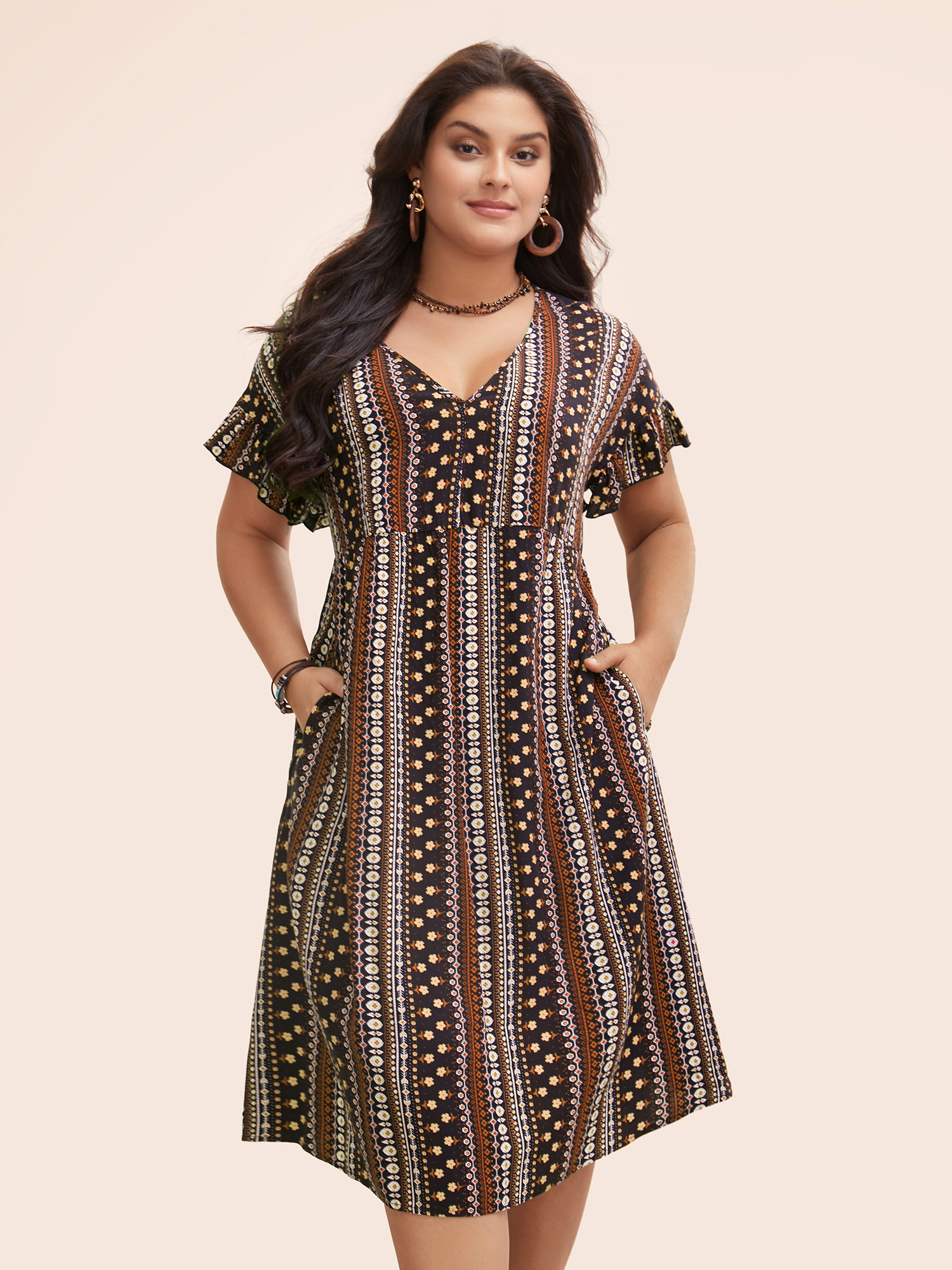 

Plus Size Bandana Print Pocket V Neck Ruffle Sleeve Dress Multicolor Women Vacation Printed V-neck Short sleeve Curvy Midi Dress BloomChic