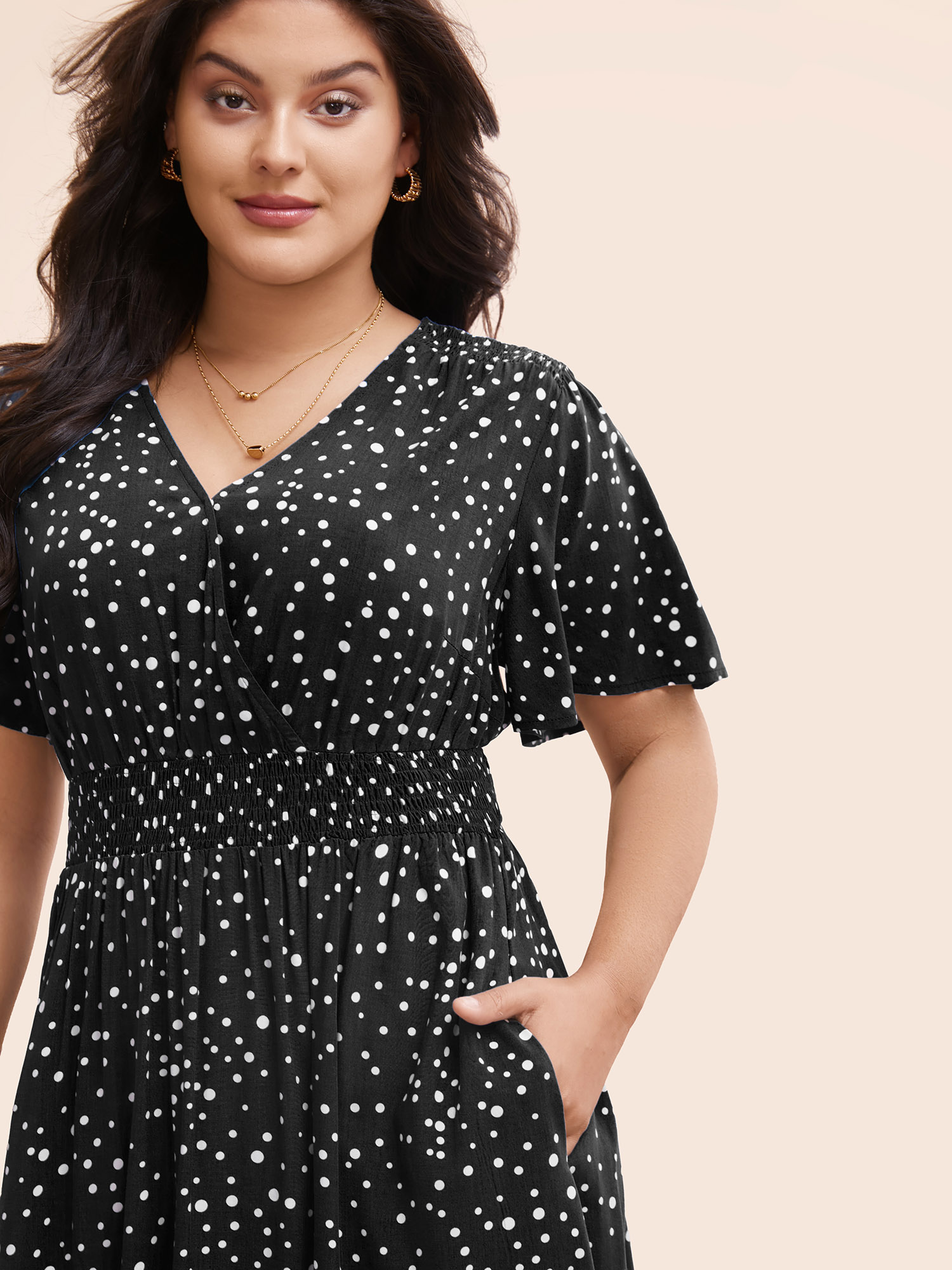 Plus Size Polka Dot Wrap Pocket Shirred Ruffle Sleeve Dress Black Women Elegant Patchwork V-neck Short sleeve Curvy Midi Dress BloomChic 30/6X 
