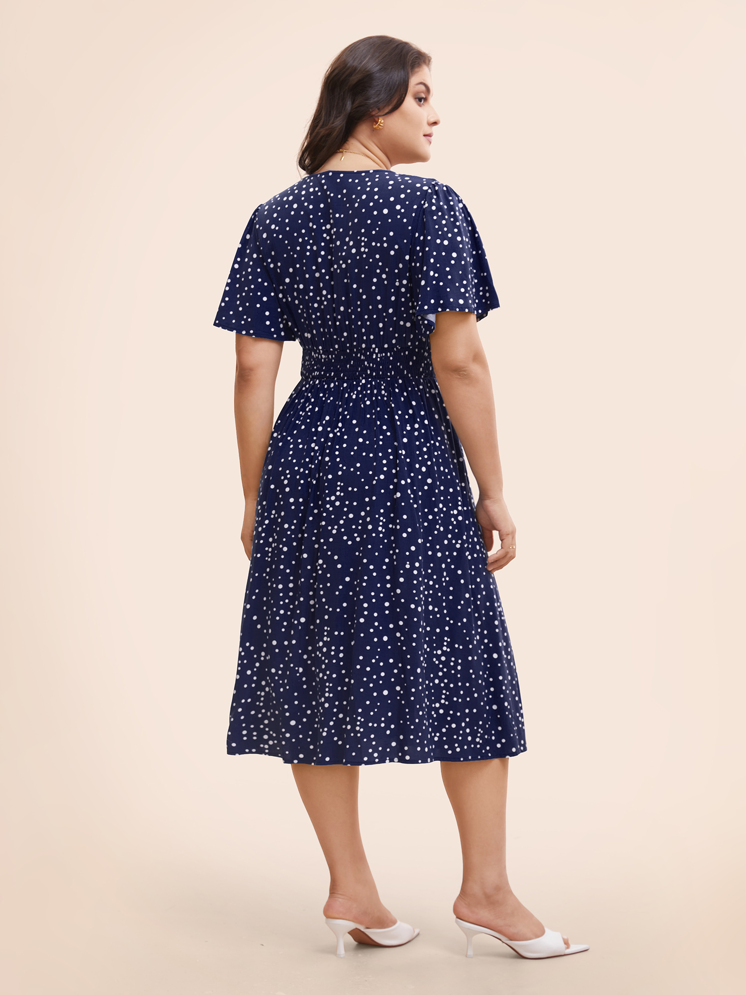 

Plus Size Polka Dot Wrap Pocket Shirred Ruffle Sleeve Dress Indigo Women Elegant Patchwork V-neck Short sleeve Curvy Midi Dress BloomChic