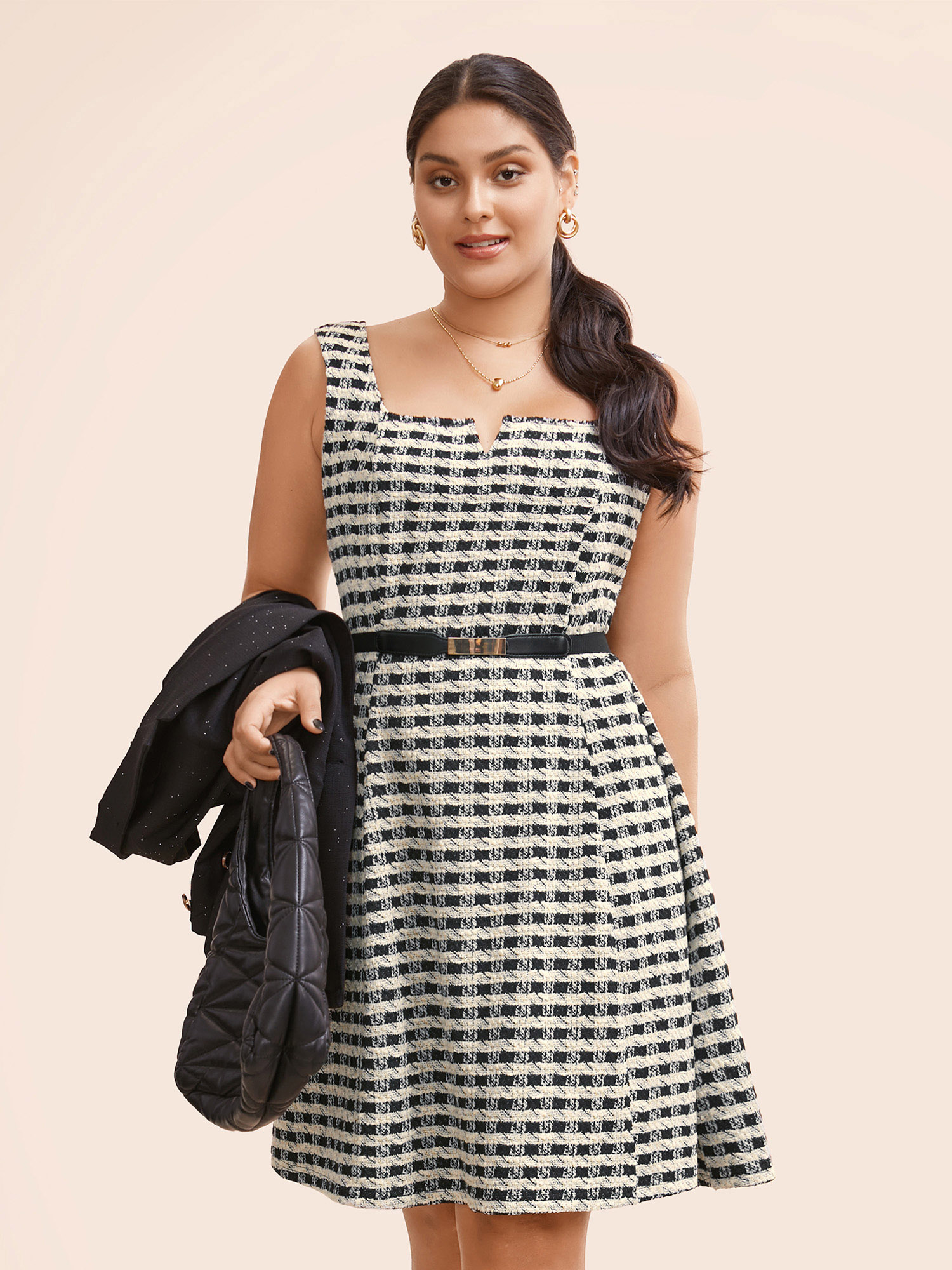 

Plus Size Stretch Woven Notched Collar Fitted Midi Dress DimGray Women At the Office Texture Notched collar Sleeveless Curvy BloomChic