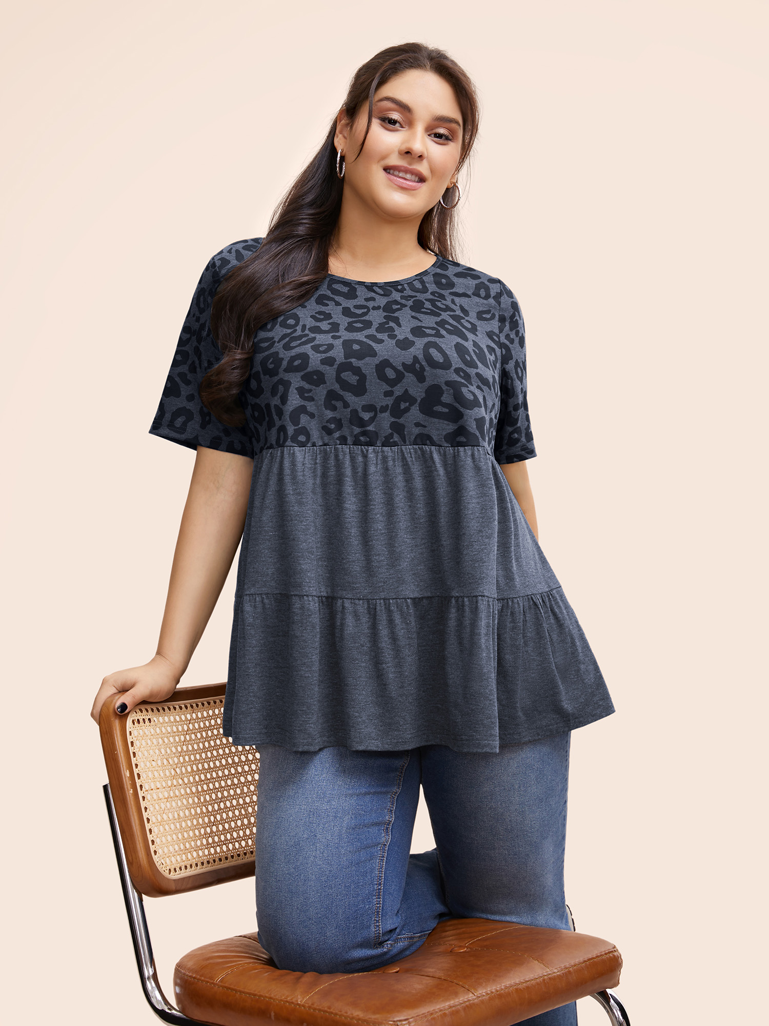 

Plus Size Round Neck Leopard Print Patchwork T-shirt Indigo Round Neck Short sleeve Casual Jersey Tops