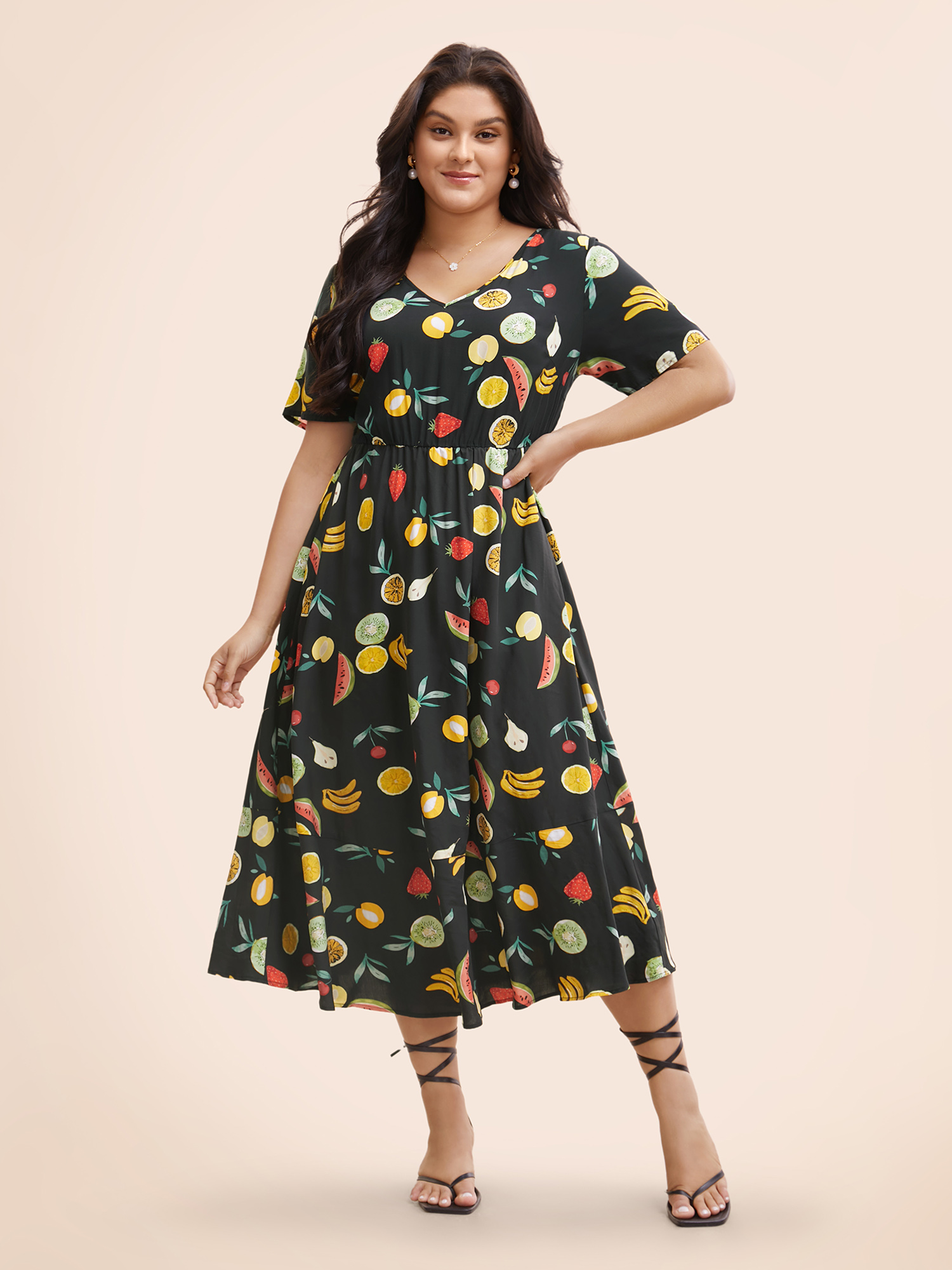 

Plus Size Fruit Print Elastic Waist Gathered Dress Black Women Elegant Gathered V-neck Short sleeve Curvy BloomChic