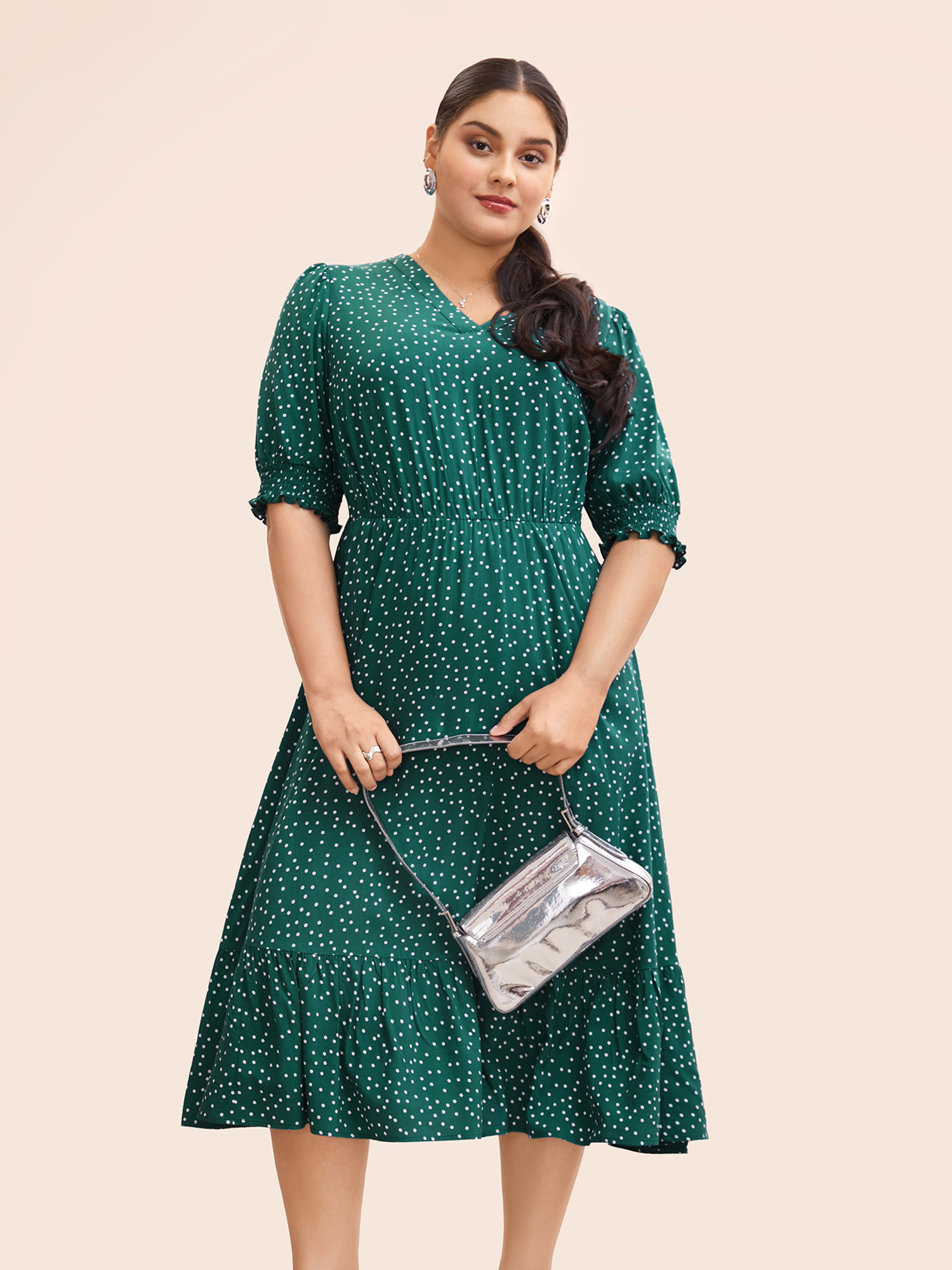 

Plus Size Polka Dot Shirred Pocket Flutter Hem Dress DarkGreen Women Office Printed V-neck Half Sleeve Curvy Midi Dress BloomChic