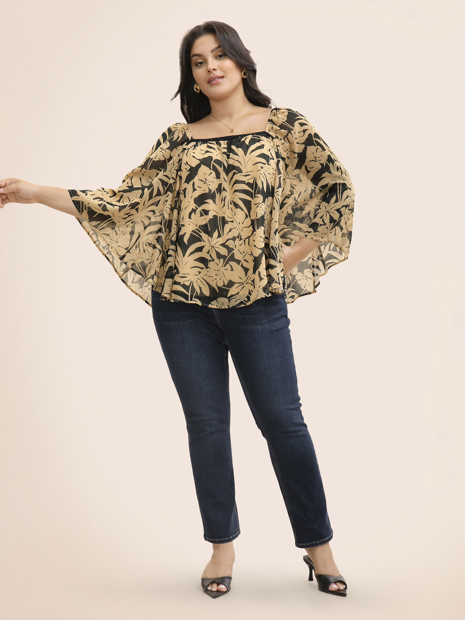 

Plus Size Black Silhouette Floral Print Batwing Sleeve Contrast Webbing Blouse Women Elegant Elbow-length sleeve Square Neck Everyday Blouses BloomChic