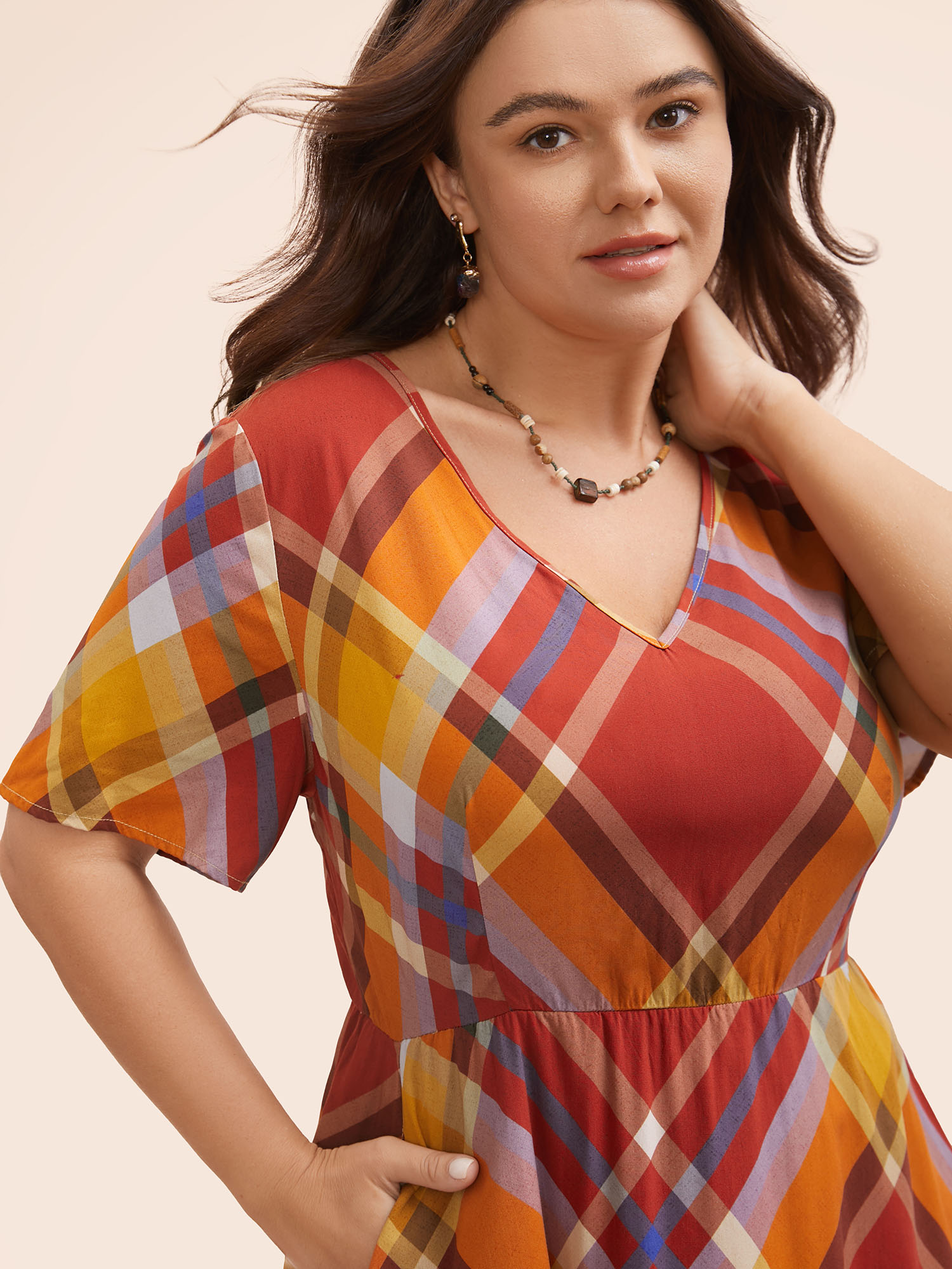 

Plus Size V Neck Plaid Ruffle Sleeve Dress Crimson Women Casual Contrast V-neck Short sleeve Curvy BloomChic