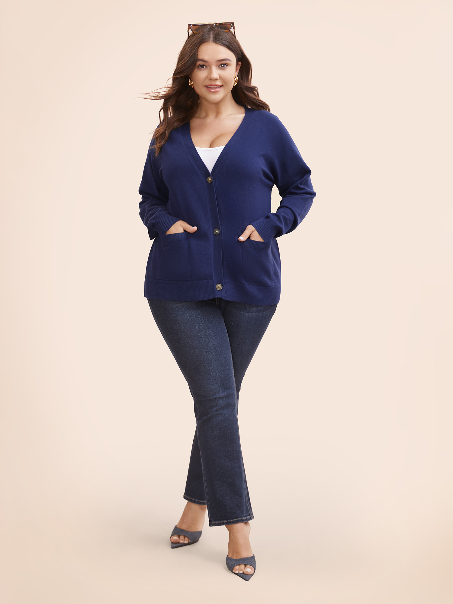 

Plus Size Supersoft Essentials Patched Pocket Raglan Sleeve Cardigan Midnight Women Casual Loose Long Sleeve Everyday Cardigans BloomChic