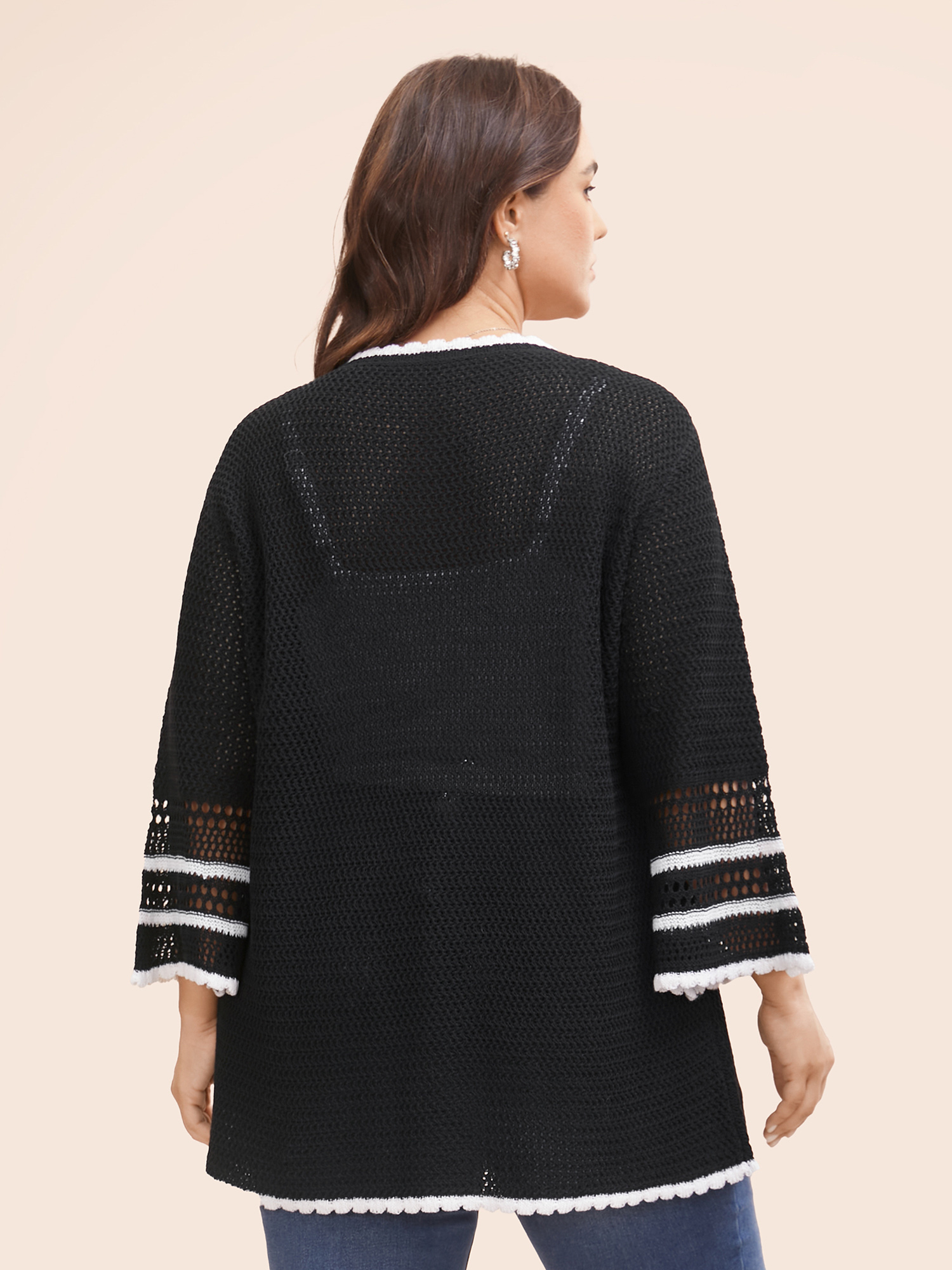 

Plus Size Solid Contrast Trim Bell Sleeve Cardigan Black Women Beach Loose Elbow-length sleeve Vacation Cardigans BloomChic