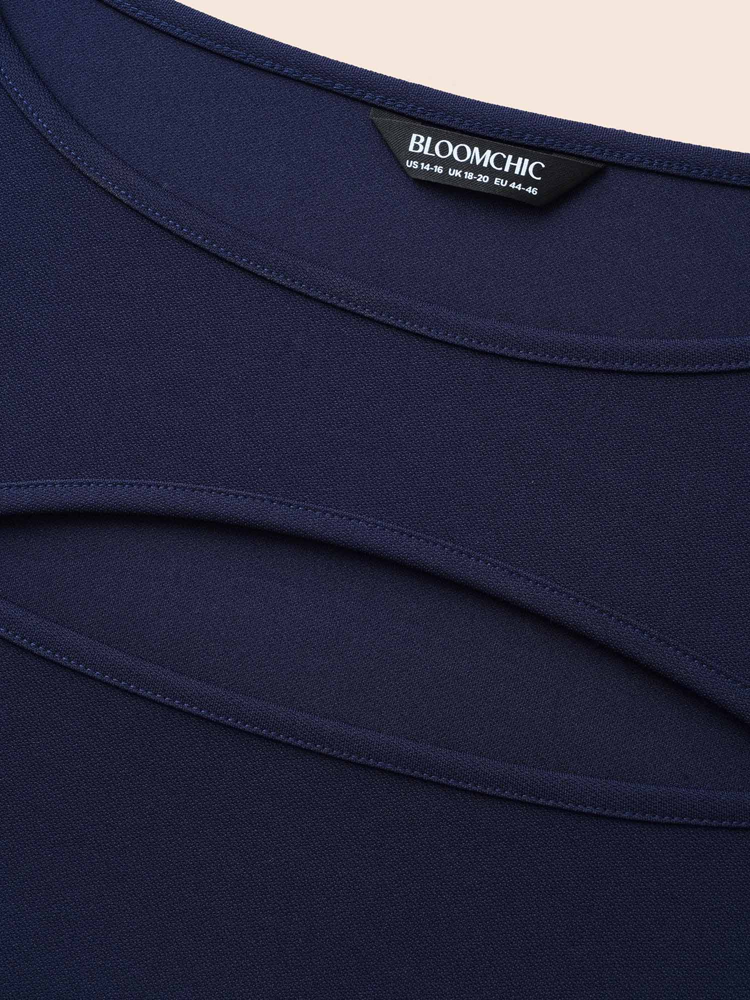 Plus Size Solid Cut Out Split Hem Dress Navy Women At the Office Cut-Out Boat Neck Elbow-length sleeve Curvy BloomChic 26/4X 
