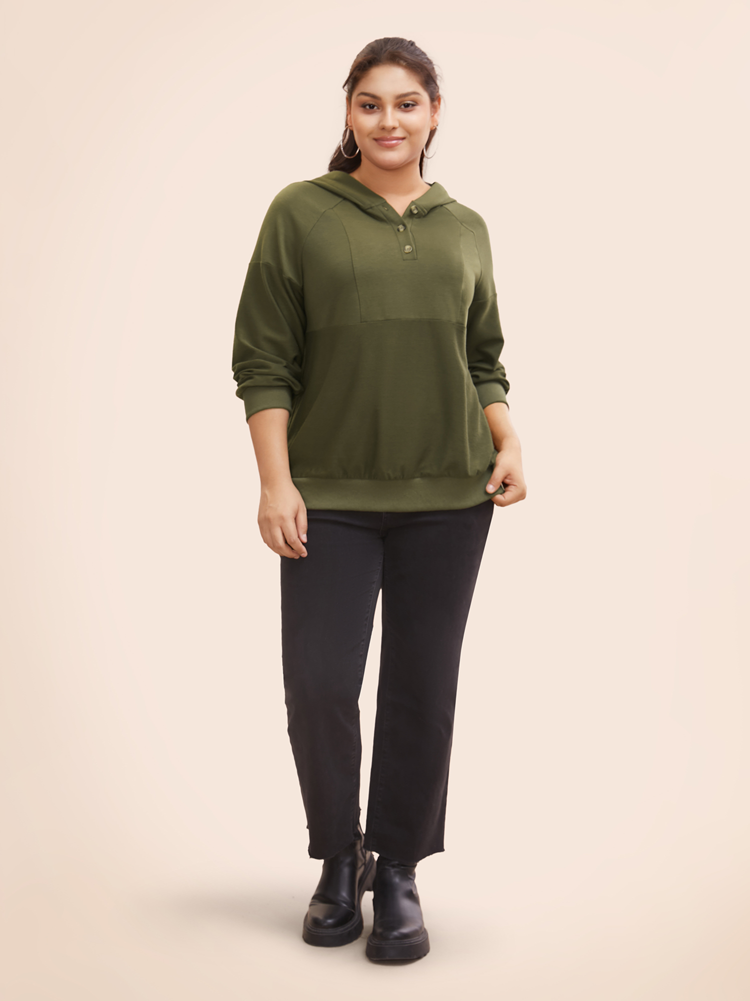 Plus Size Solid Button Up Raglan Sleeve Hooded Sweatshirt Women ArmyGreen Casual Patchwork Hooded Everyday Sweatshirts BloomChic 12/L 