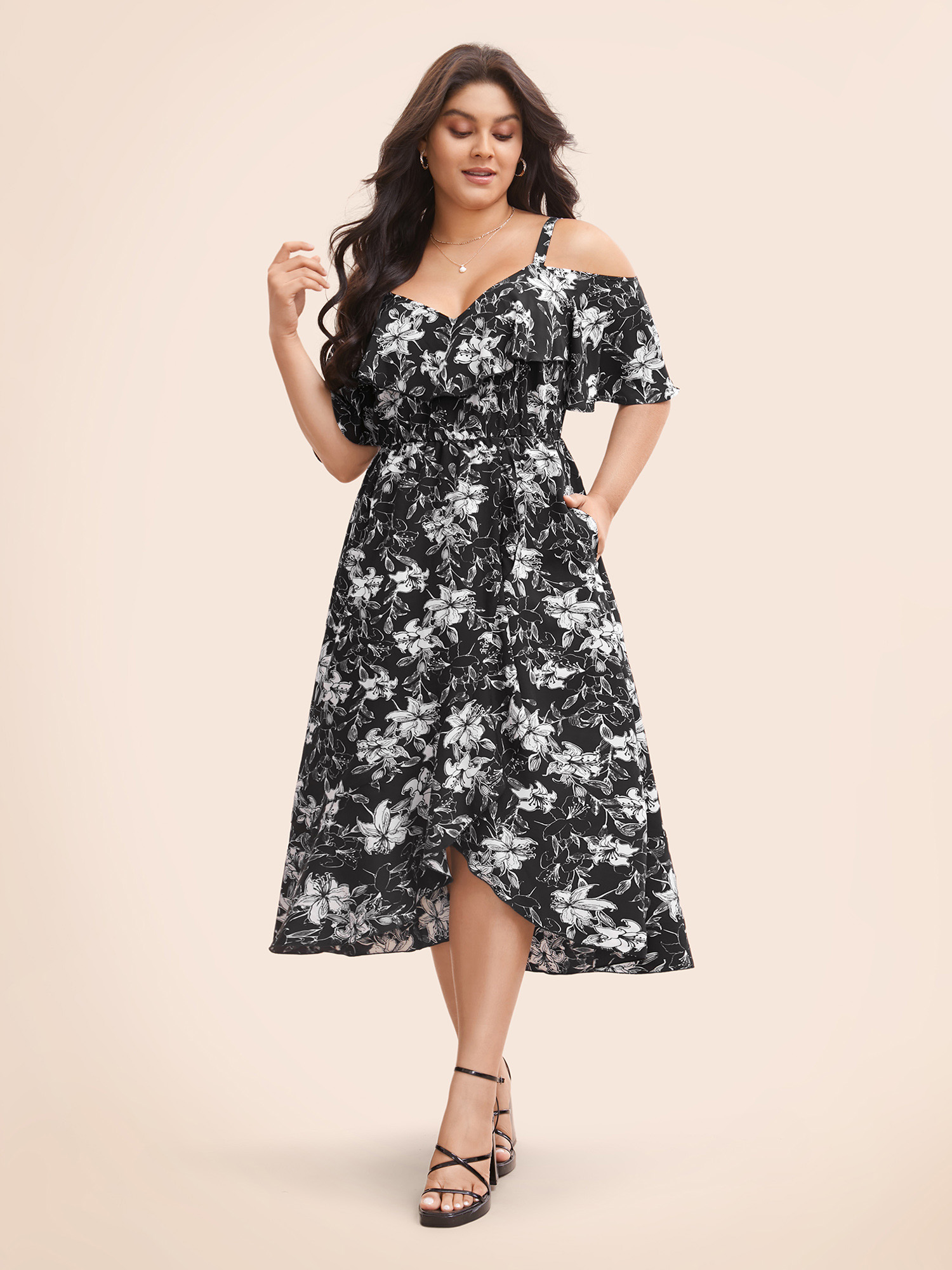 

Plus Size Floral Heart Neckline Ruffle Trim Dress Black Women Elegant Ruffles Heart neckline Short sleeve Curvy BloomChic