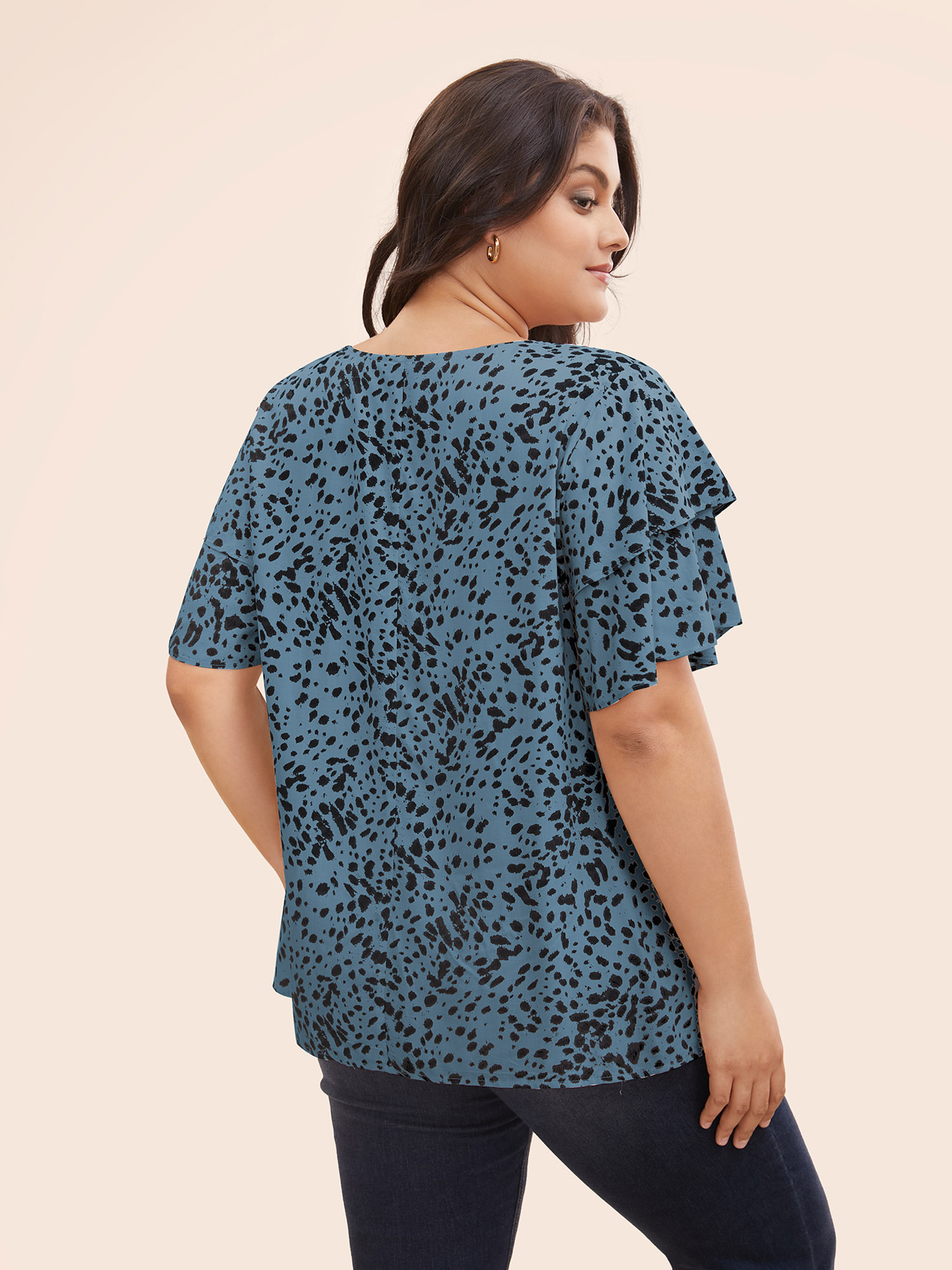 Plus Size Stone Leopard Crew Neck Ruffle Tiered Sleeve Blouse Women Elegant Short sleeve Round Neck Everyday Blouses BloomChic 12/L 