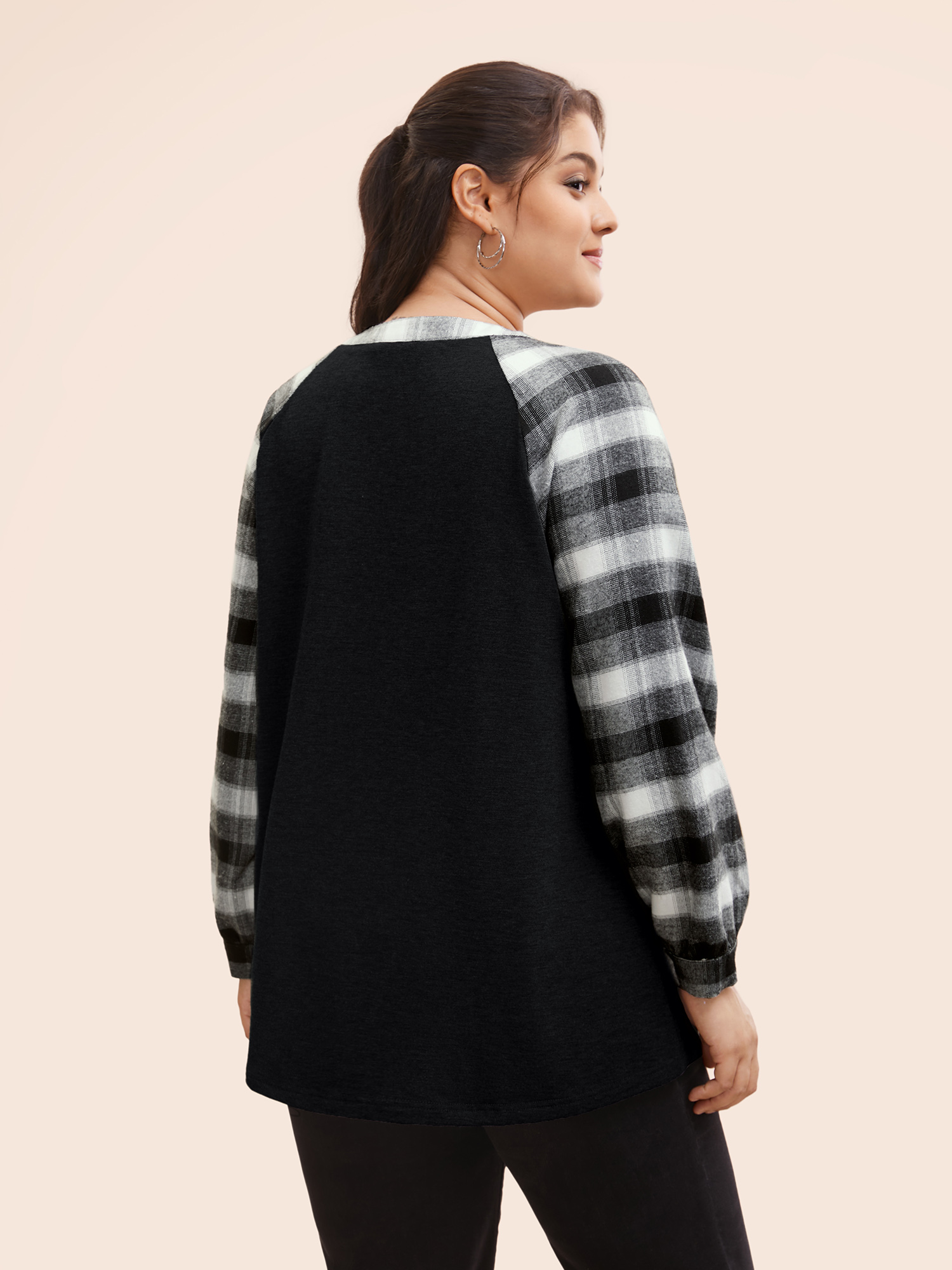 

Plus Size Plaid Patchwork Notched Button Detail Sweatshirt Women Black Casual Patchwork Notched collar Everyday Sweatshirts BloomChic