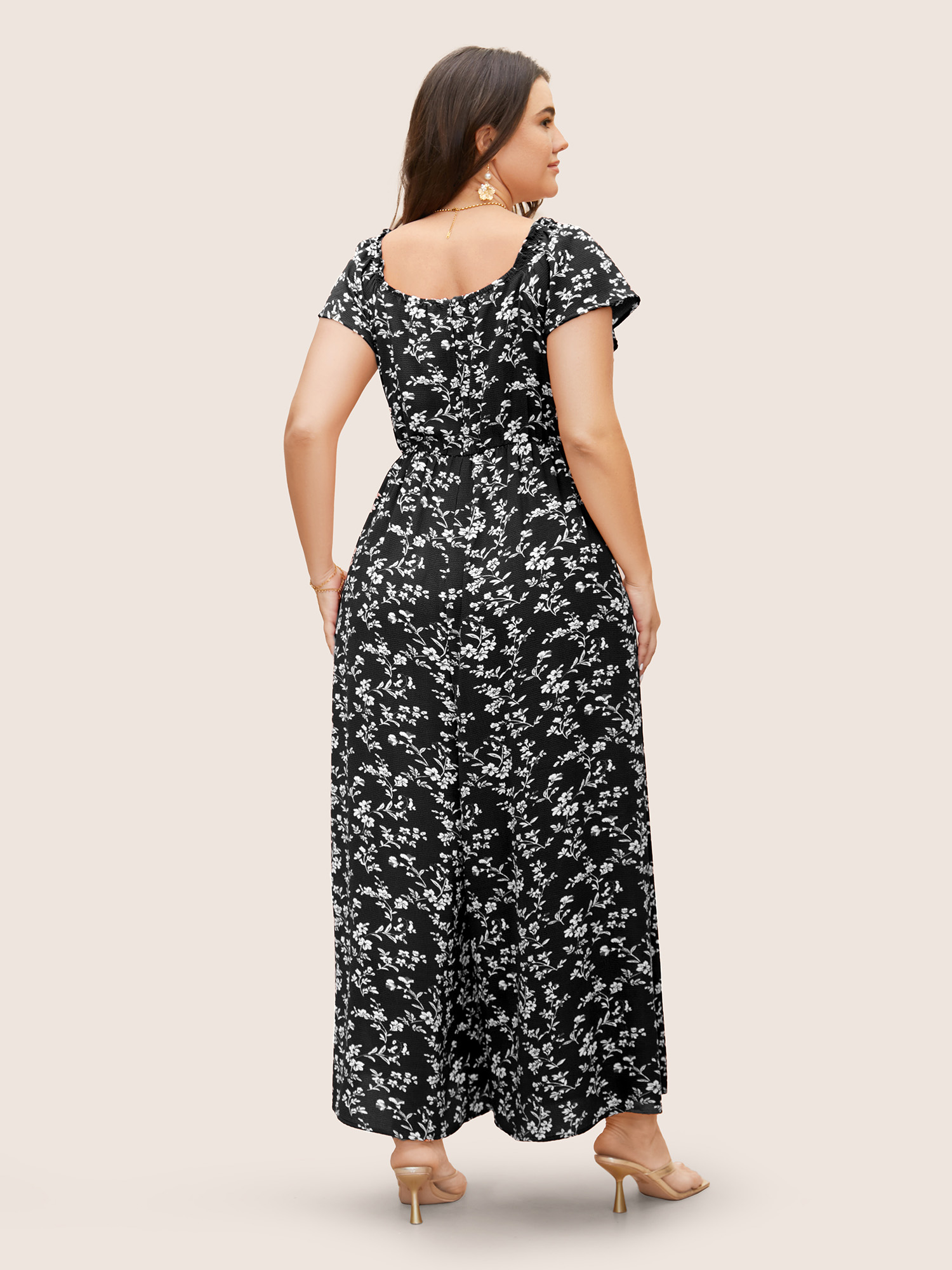 

Plus Size Black Crew Neck Ditsy Floral Tie Knot Jumpsuit Women Elegant Cap Sleeve Round Neck Everyday Loose Jumpsuits BloomChic