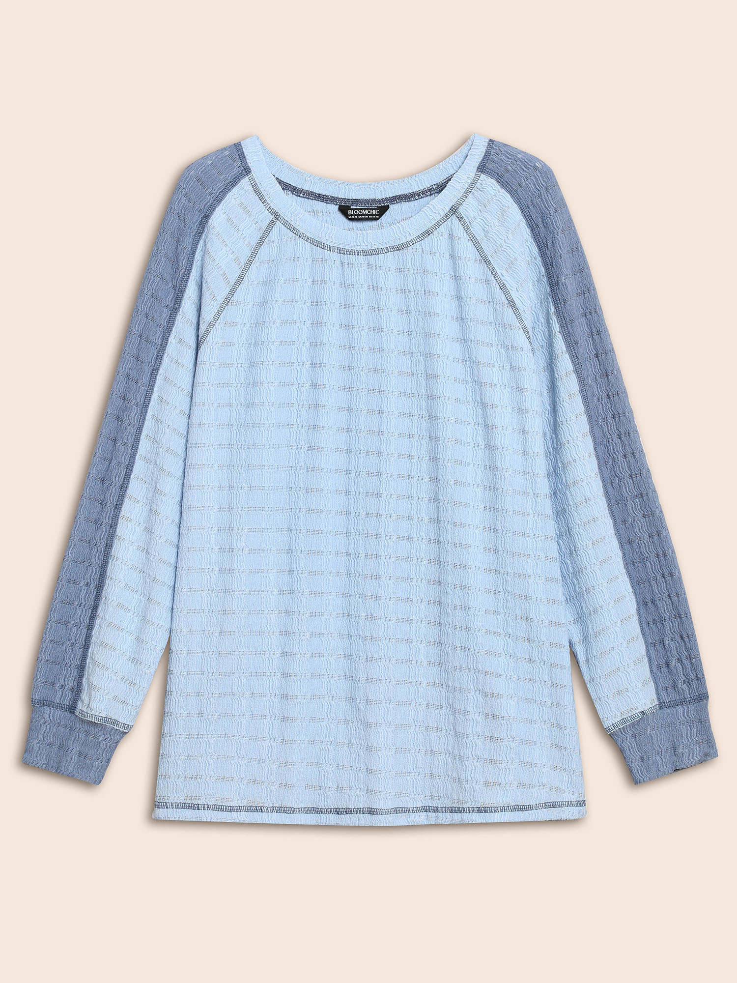 

Plus Size Contrast Patchwork Texture Raglan Sleeve T-shirt LightBlue Women Casual Texture Round Neck Everyday T-shirts BloomChic