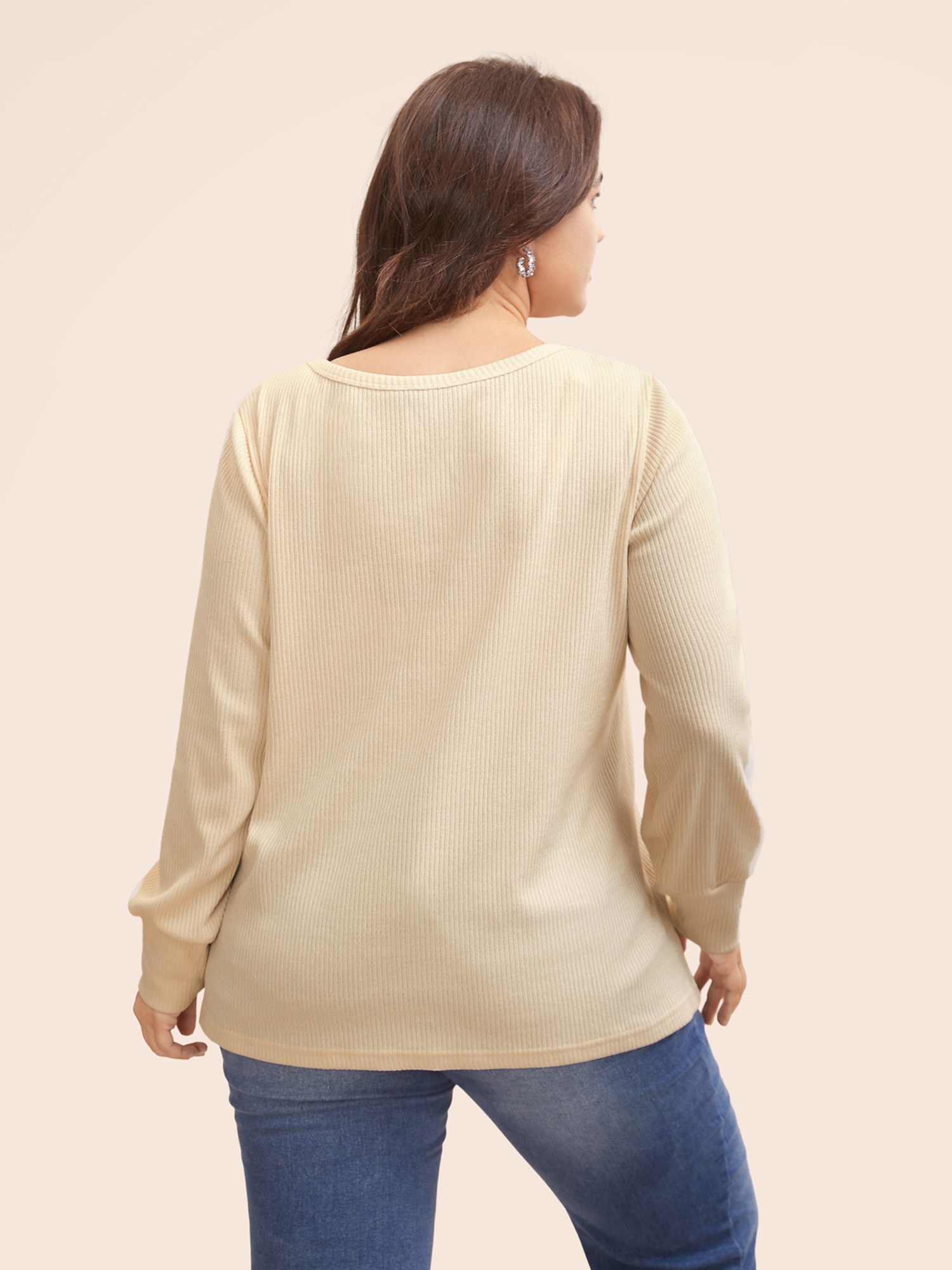 

Plus Size Solid Crew Neck Pit Strip T-shirt LightBrown Women Casual Texture Round Neck Everyday T-shirts BloomChic