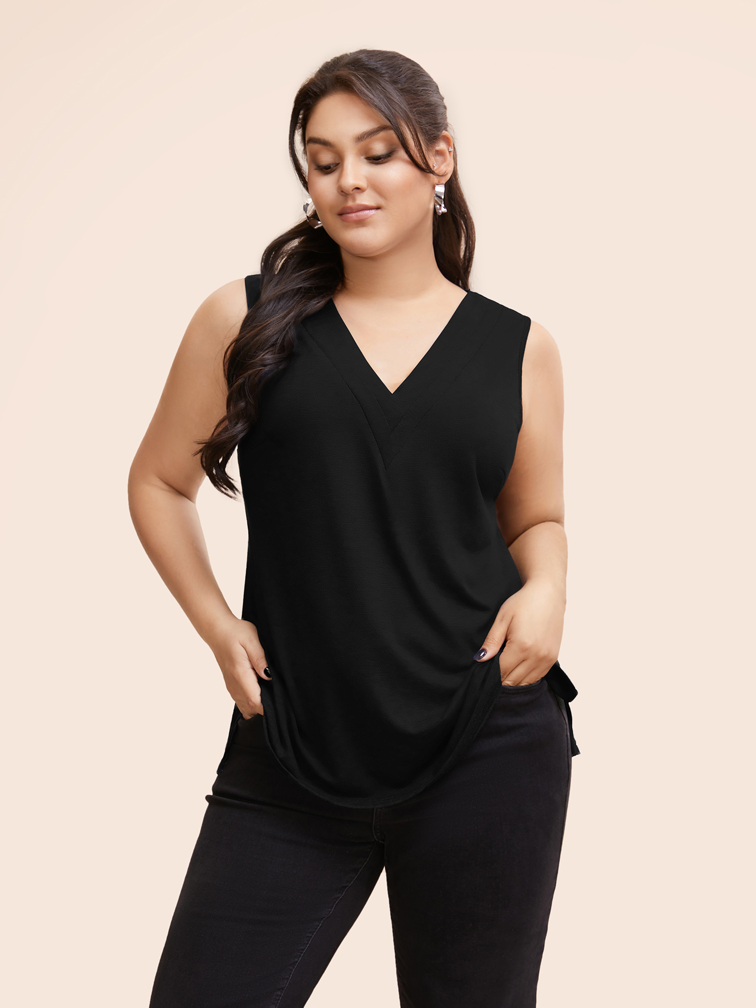 

Plus Size Solid Heather Pleated Split Hem Tank Top Women Black Casual Pleated V-neck Everyday Tank Tops Camis BloomChic