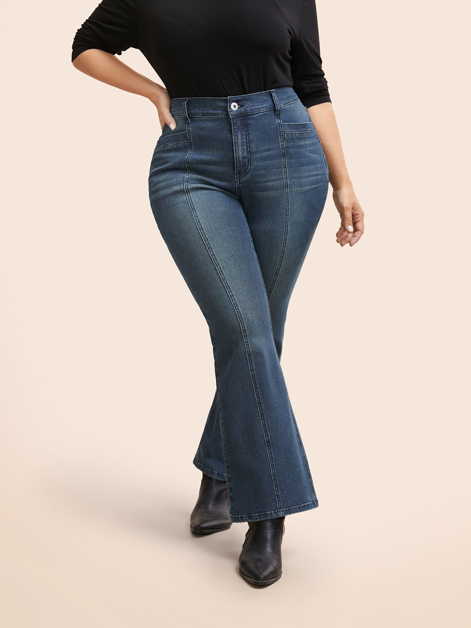 

Plus Size Stretch Denim Seamed Flare Jeans Women Denimblue Casual Button Medium stretch Slanted pocket Jeans BloomChic