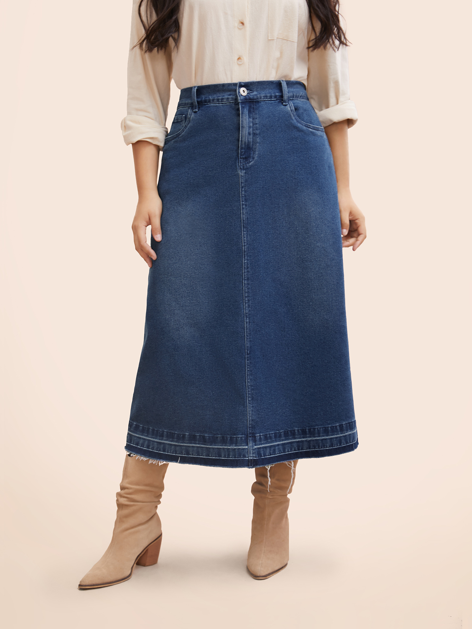 

Plus Size Stretch Denim Back Slit Midi Skirt Women Denimblue Everyday Button Medium stretch Medium Wash  Slanted pocket Casual Denim Skirts BloomChic