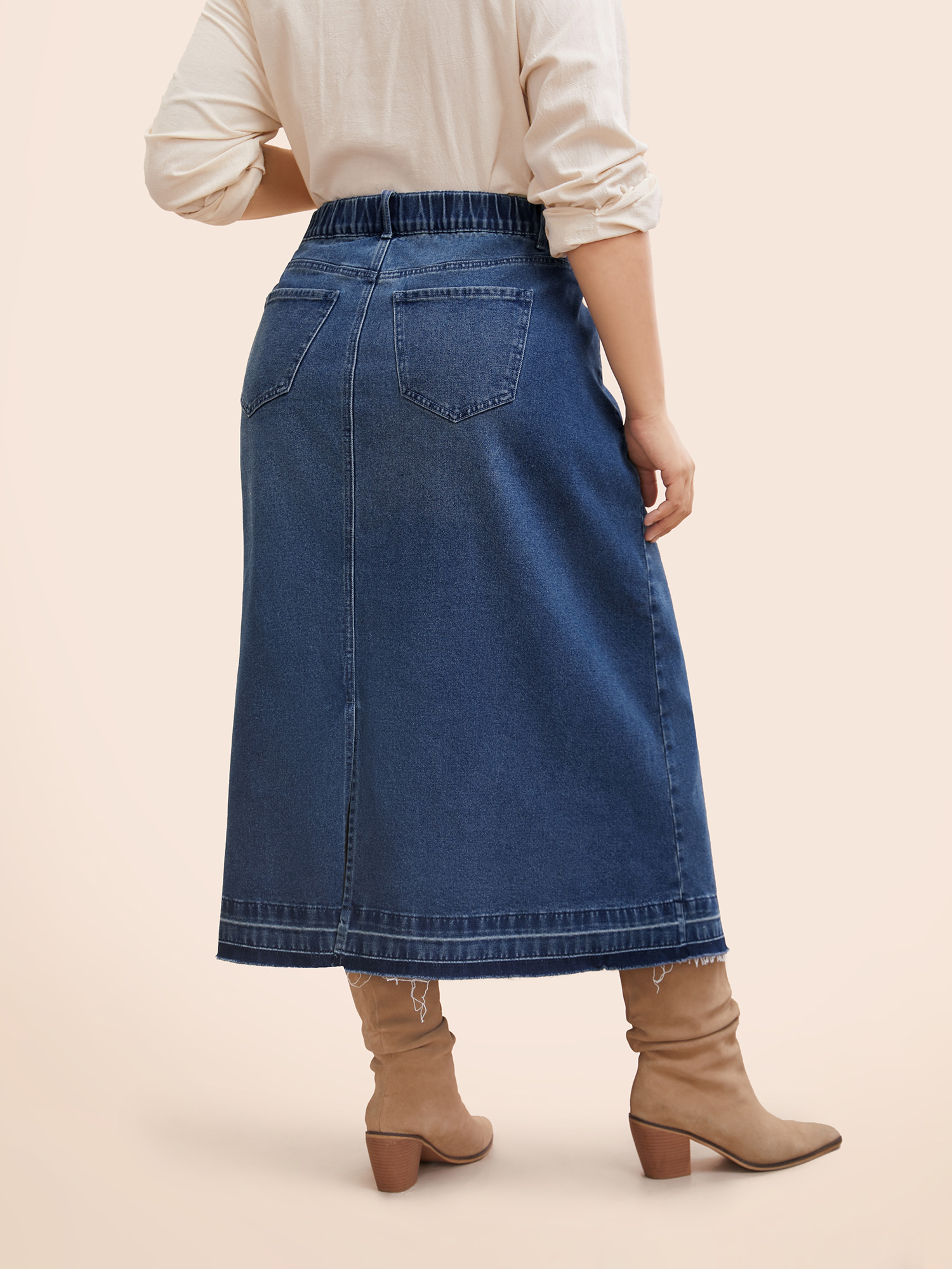 

Plus Size Stretch Denim Back Slit Midi Skirt Women Denimblue Everyday Button Medium stretch Medium Wash  Slanted pocket Casual Denim Skirts BloomChic