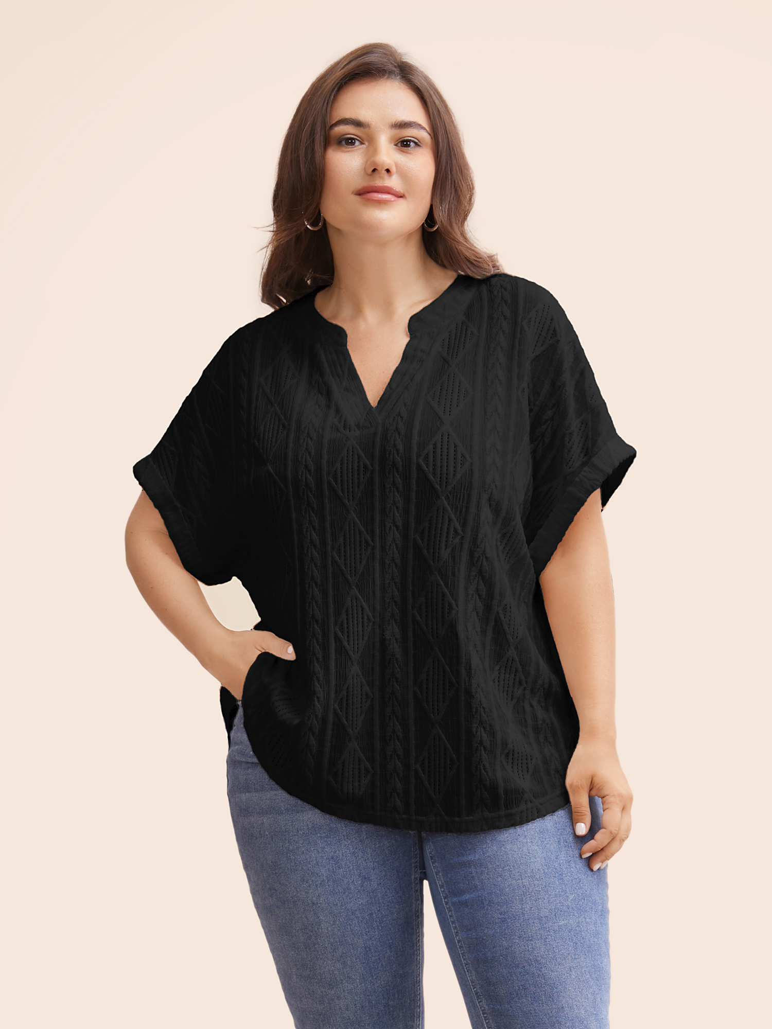 

Plus Size Plain Jacquard Notched Dolman Sleeve T-shirt Black Women Elegant Texture Flat collar with V-notch Everyday T-shirts BloomChic