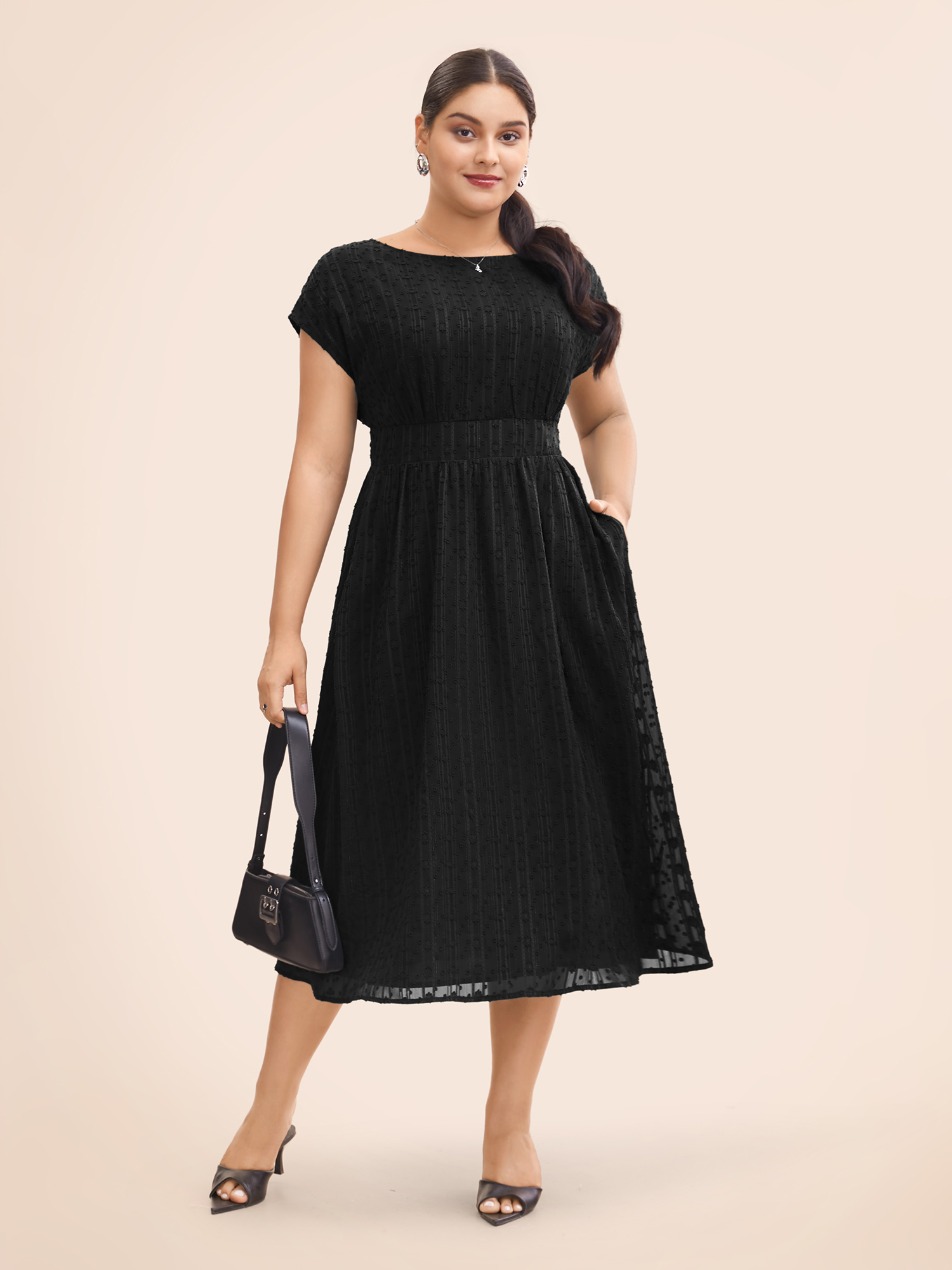 

Plus Size Jacquard Mesh Cap Sleeve Shirred Dress Black Women At the Office Texture Round Neck Cap Sleeve Curvy BloomChic