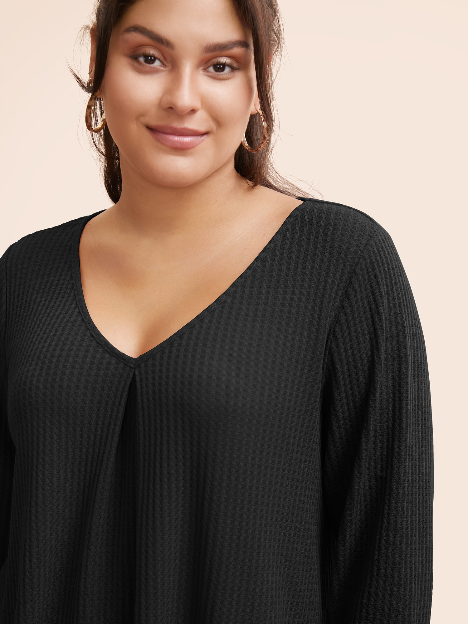 

Plus Size Plain Waffle Knit Scoop Neck Plicated Detail T-shirt Black Women Casual Non Plain V-neck Everyday T-shirts BloomChic