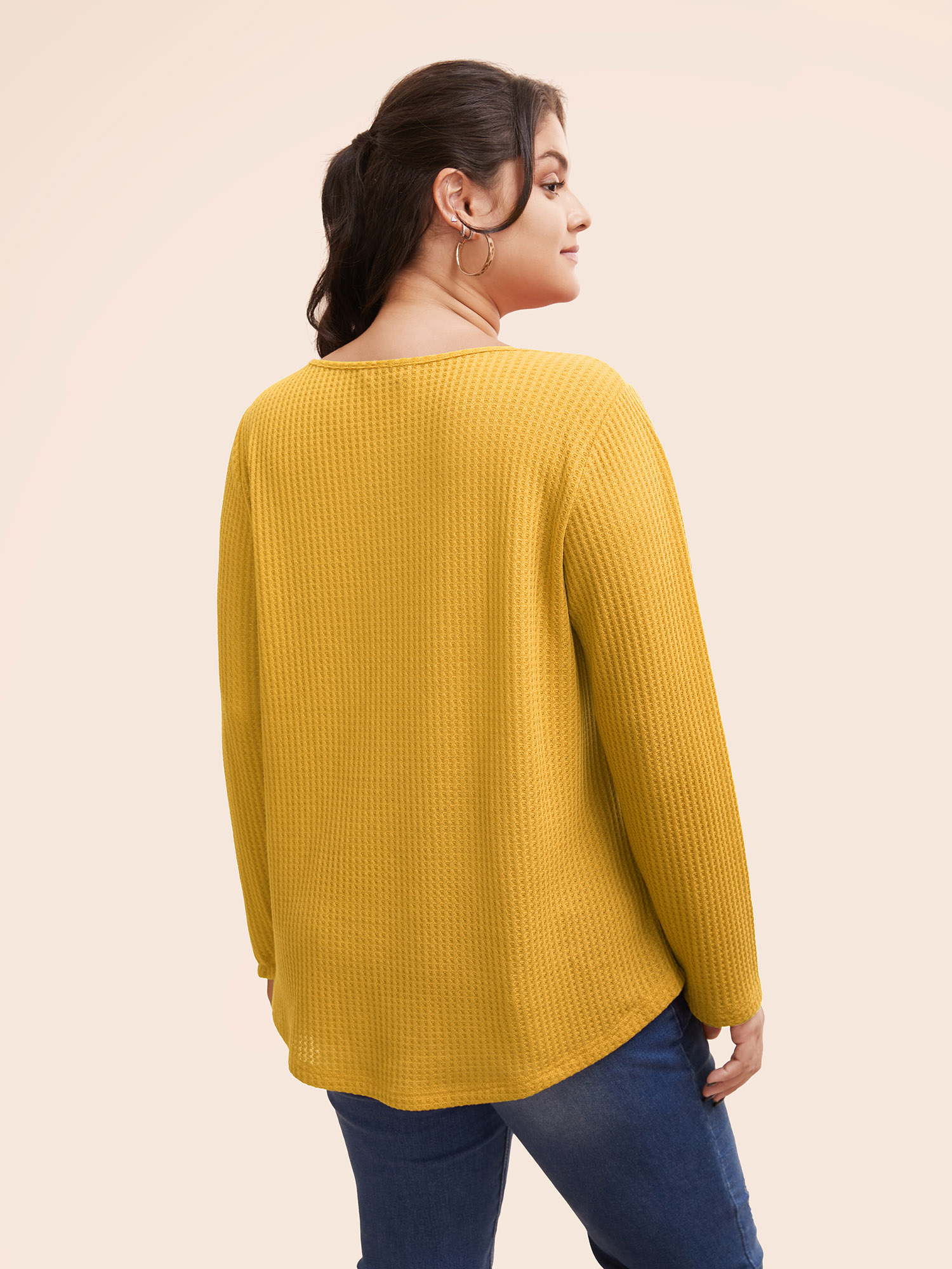 

Plus Size Plain Waffle Knit Scoop Neck Plicated Detail T-shirt Mustardyellow Women Casual Non Plain V-neck Everyday T-shirts BloomChic