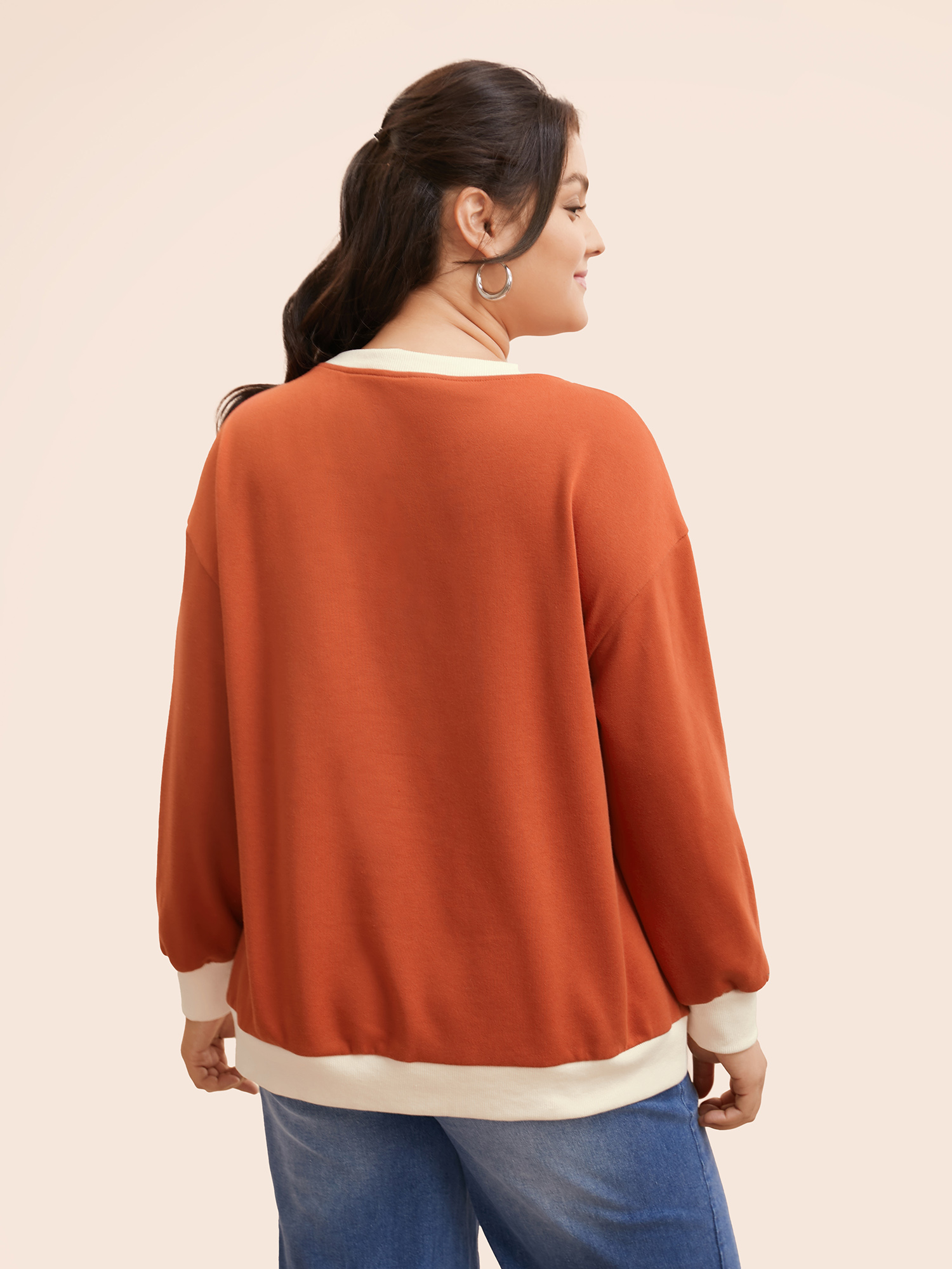 

Plus Size Contrast Patchwork Drop Shoulder Sleeve Sweatshirt Women Rust Casual Contrast Round Neck Everyday Sweatshirts BloomChic