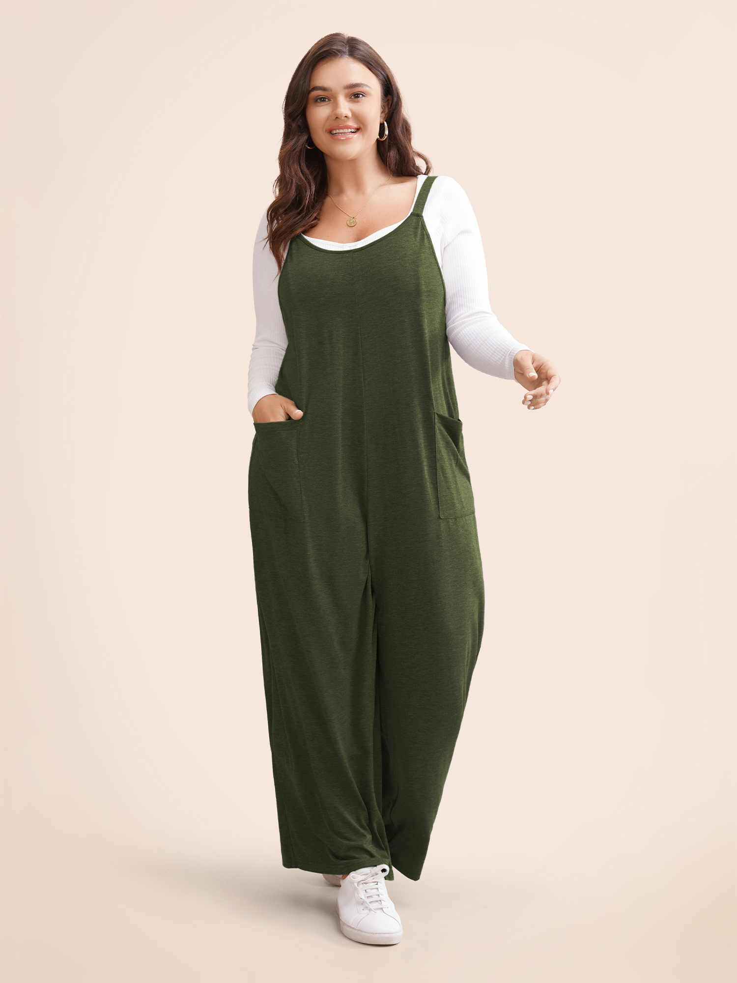 

Plus Size ArmyGreen Supersoft Essentials Solid Patched Pocket Overall Cami Jumpsuit Women Casual Sleeveless V-neck Dailywear Loose Jumpsuits BloomChic