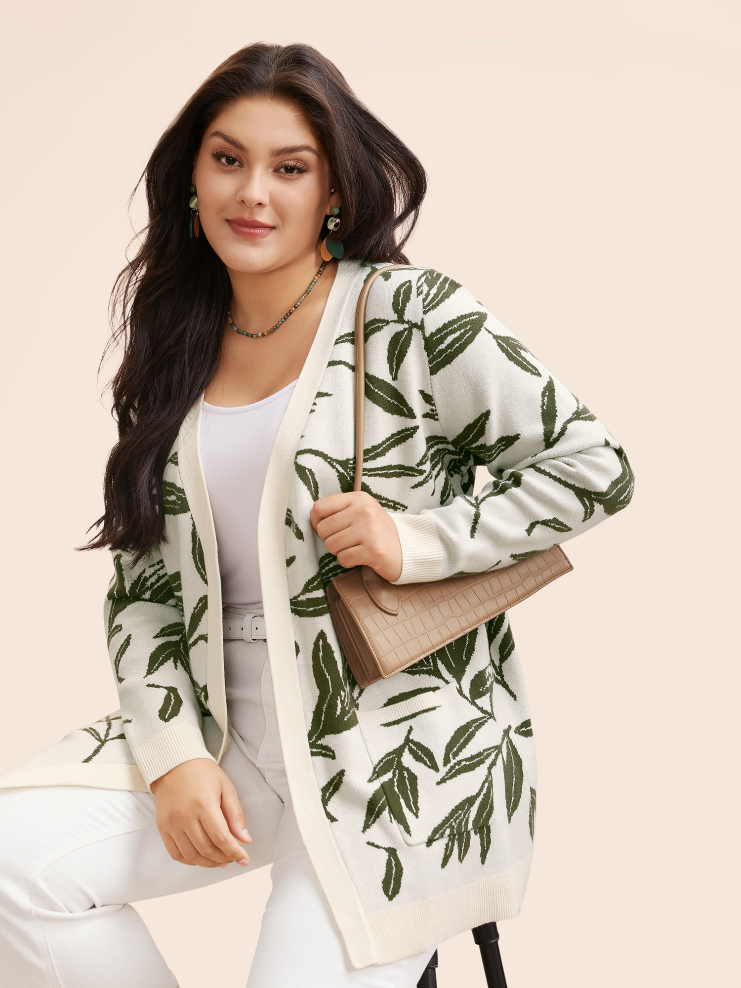 

Plus Size Leaf Pattern Patch Pocket Jacquard Cardigan Beige Women Casual Loose Long Sleeve Everyday Cardigans BloomChic