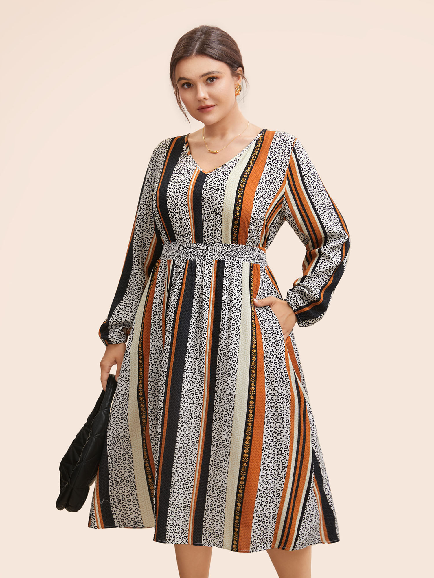 

Plus Size V Neck Leopard Print Patchwork Contrast Dress Multicolor Women At the Office Shirred V-neck Long Sleeve Curvy BloomChic