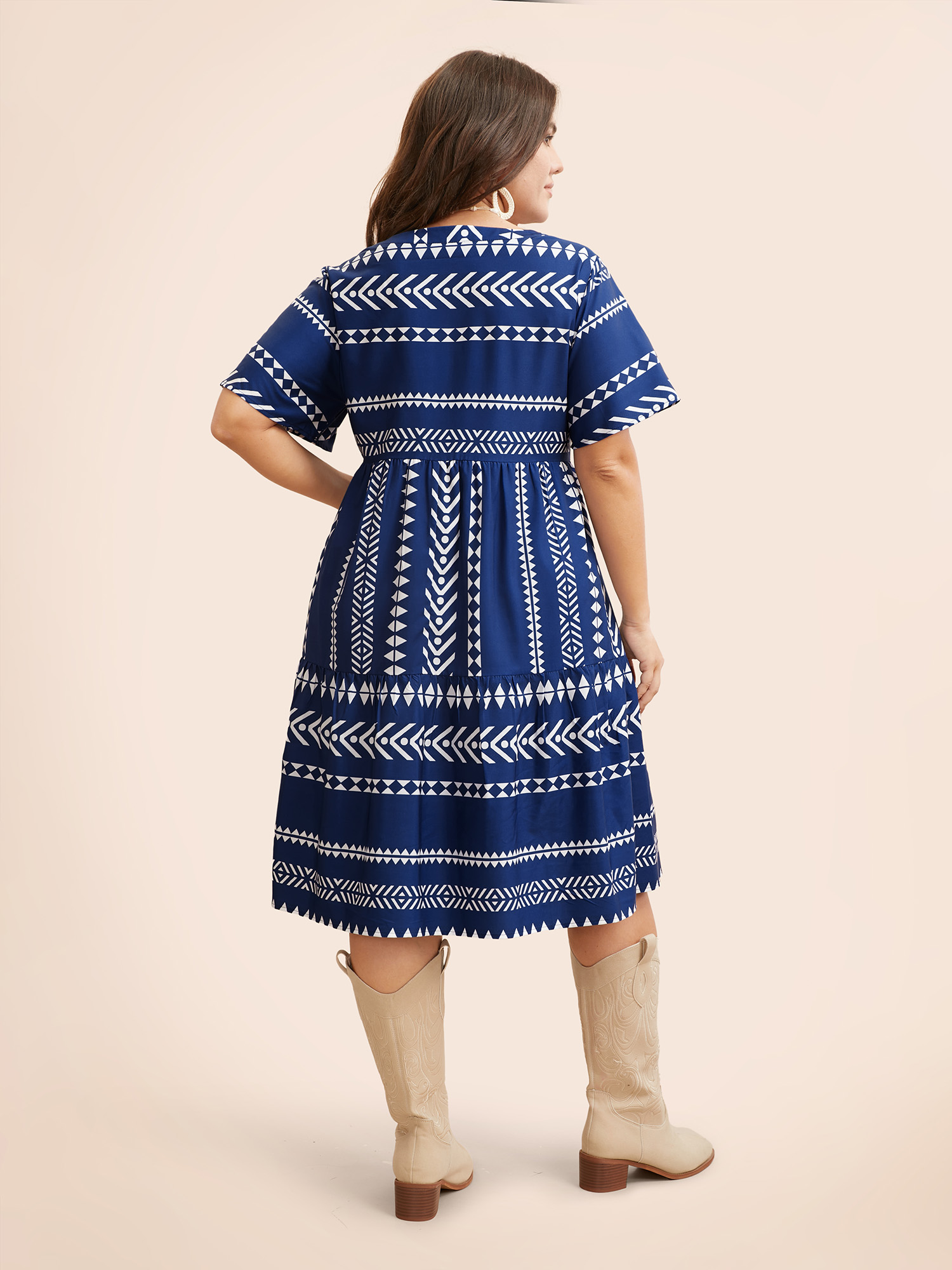 

Plus Size Bandana Geometric Ruffle Sleeve Babydoll Dress DarkBlue Women Vacation Notched collar Short sleeve Curvy Knee Dress BloomChic