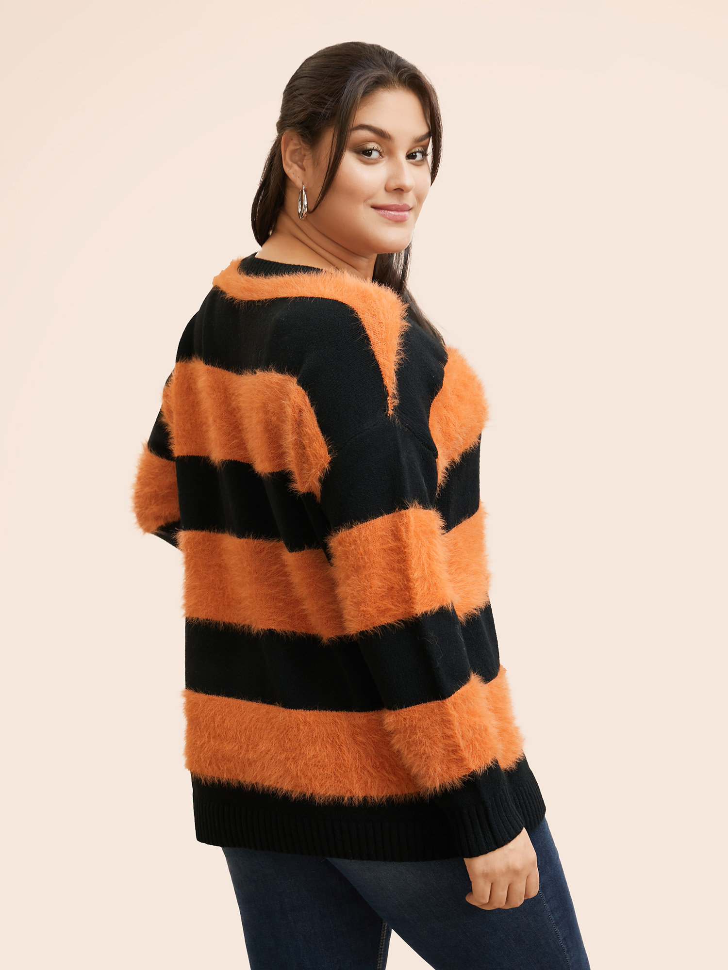 

Plus Size Texture Contrast V Neck Pullover Brightorange Women Casual Long Sleeve V-neck Everyday Pullovers BloomChic