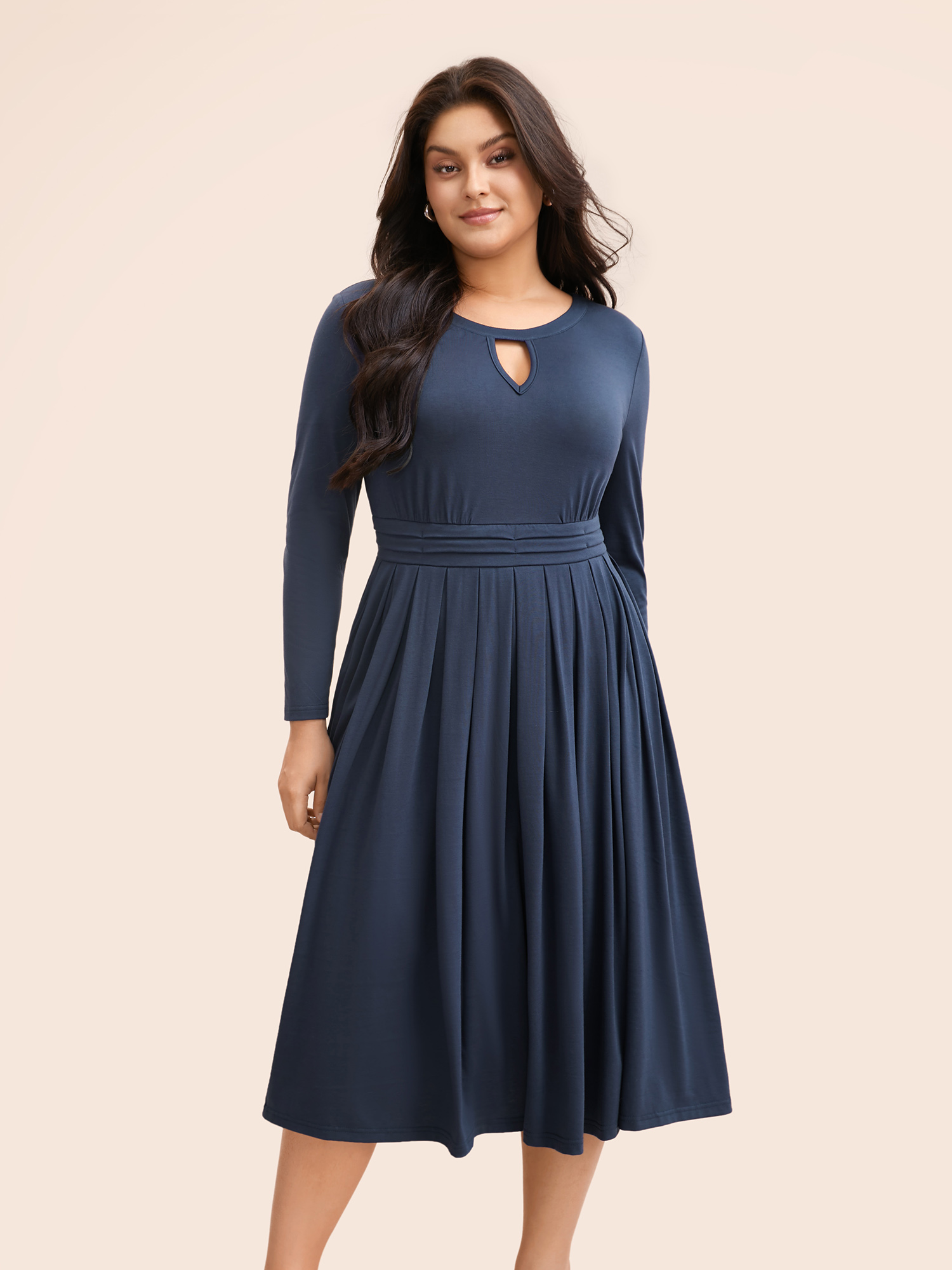 

Plus Size Plain Keyhole Pleated Midi Dress DarkBlue Women At the Office Gathered Round Neck Long Sleeve Curvy BloomChic