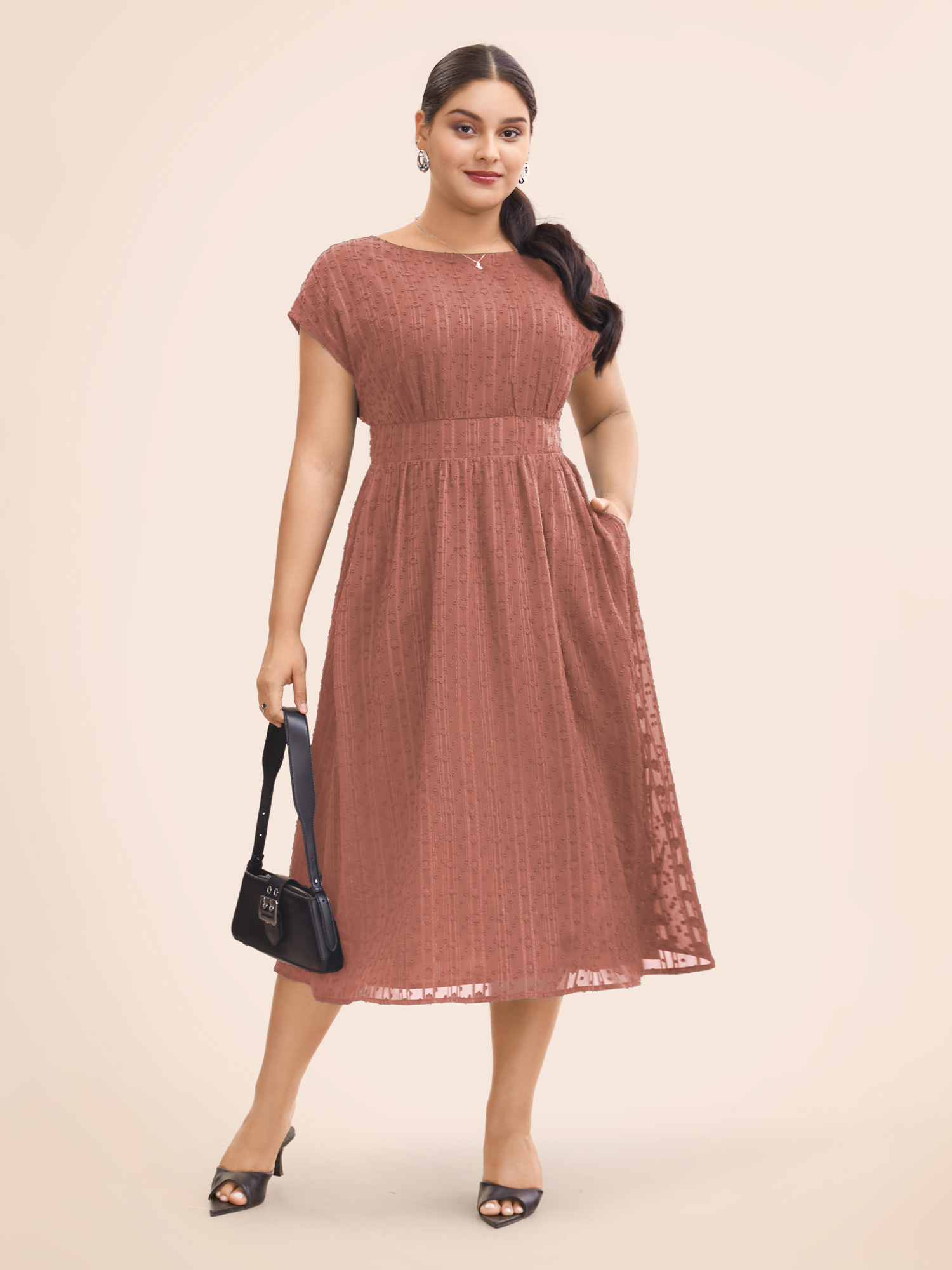 

Plus Size Jacquard Mesh Cap Sleeve Shirred Dress Rouge Women At the Office Texture Round Neck Cap Sleeve Curvy BloomChic