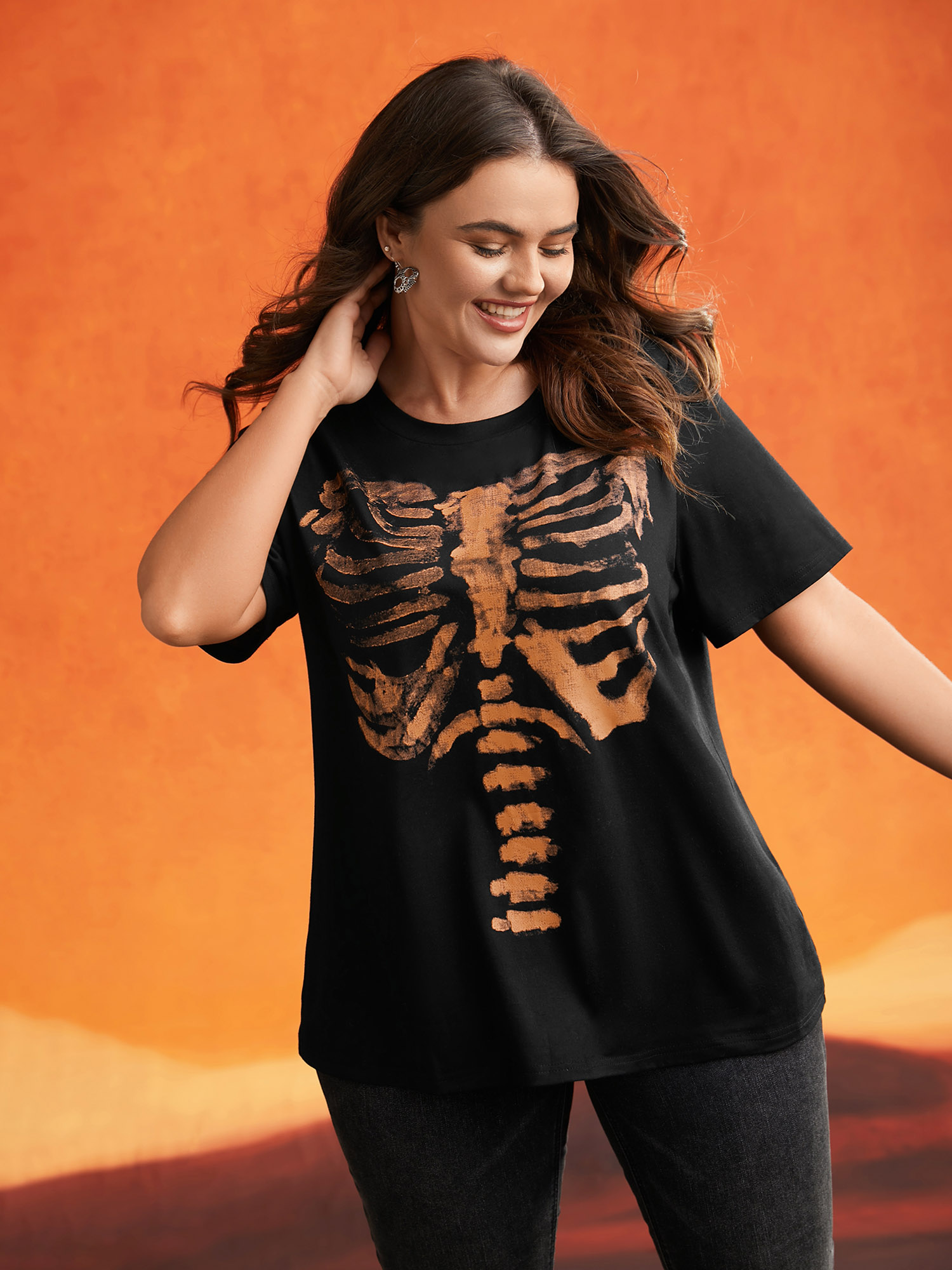 

Plus Size Skeleton Printed Slim-Fit T-shirt Black Women Casual Non Halloween Round Neck Everyday T-shirts BloomChic