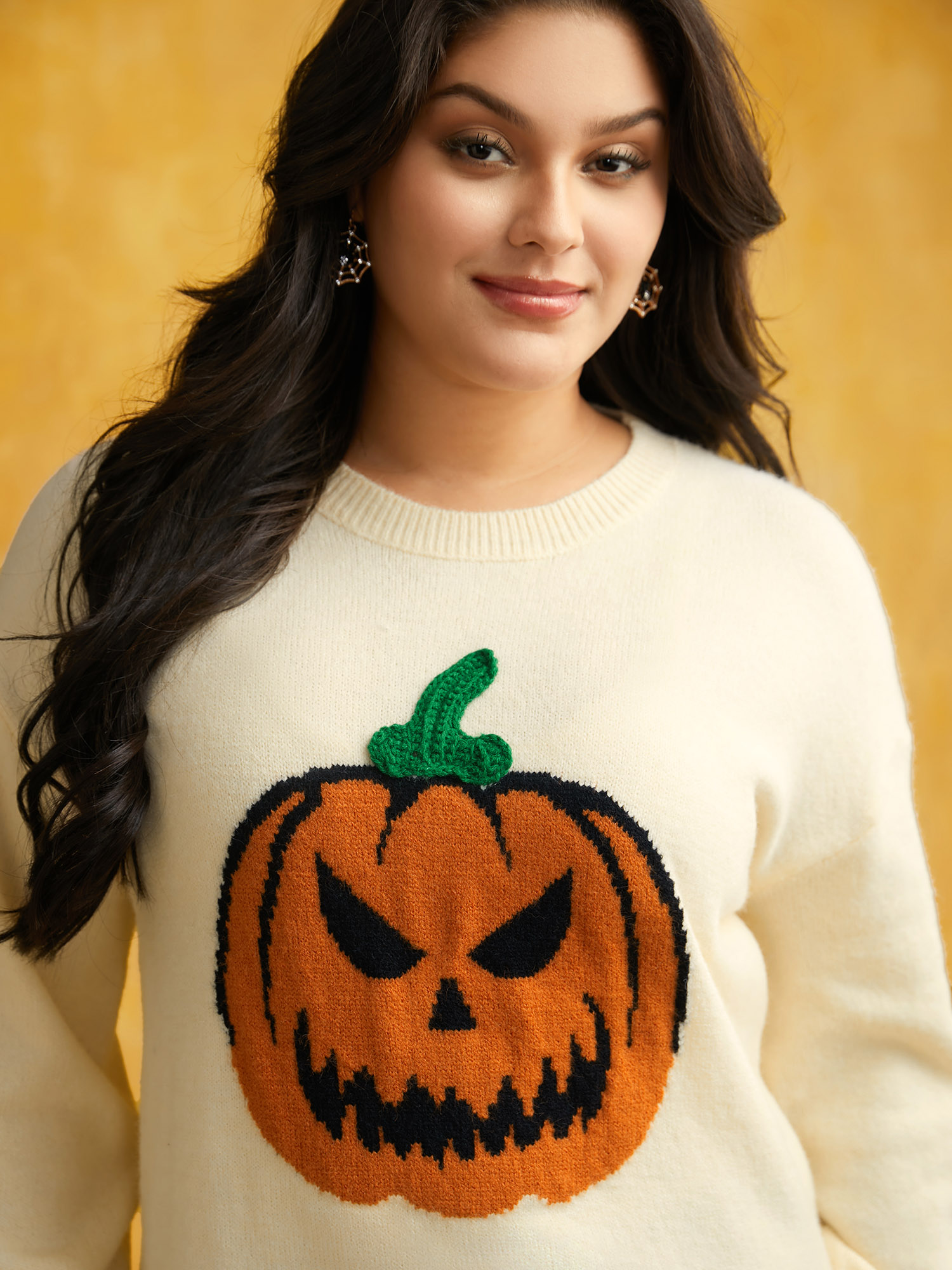 

Plus Size Pumpkin Patch Front Pullover Ivory Women Casual Long Sleeve Round Neck Everyday Pullovers BloomChic