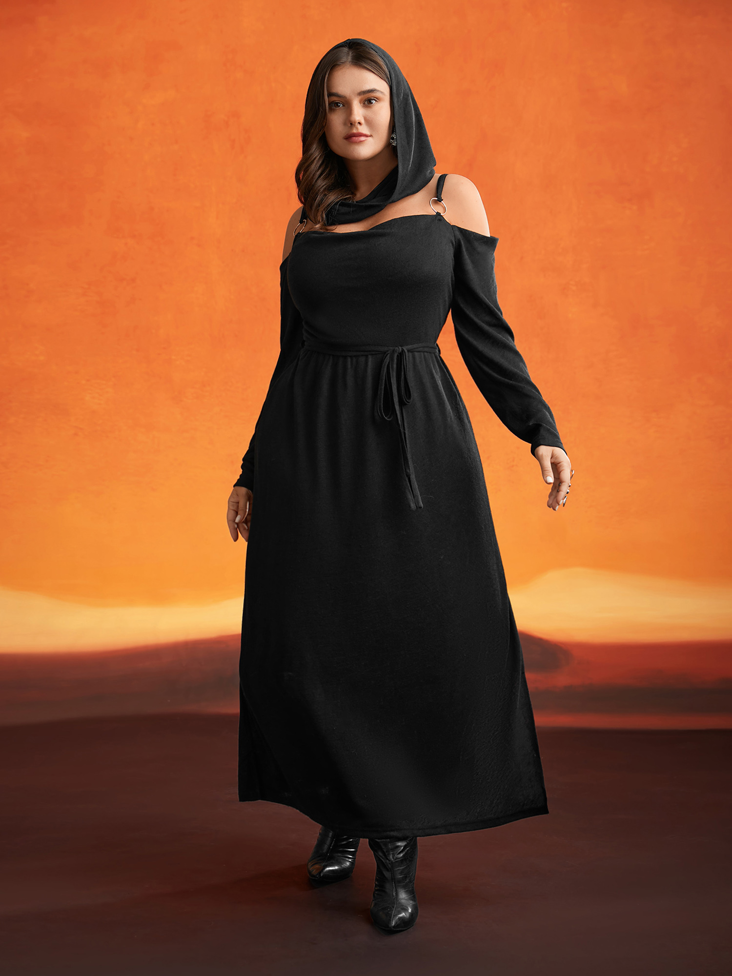 

Dune-Inspired Side Slit Accents Maxi Dress, Black