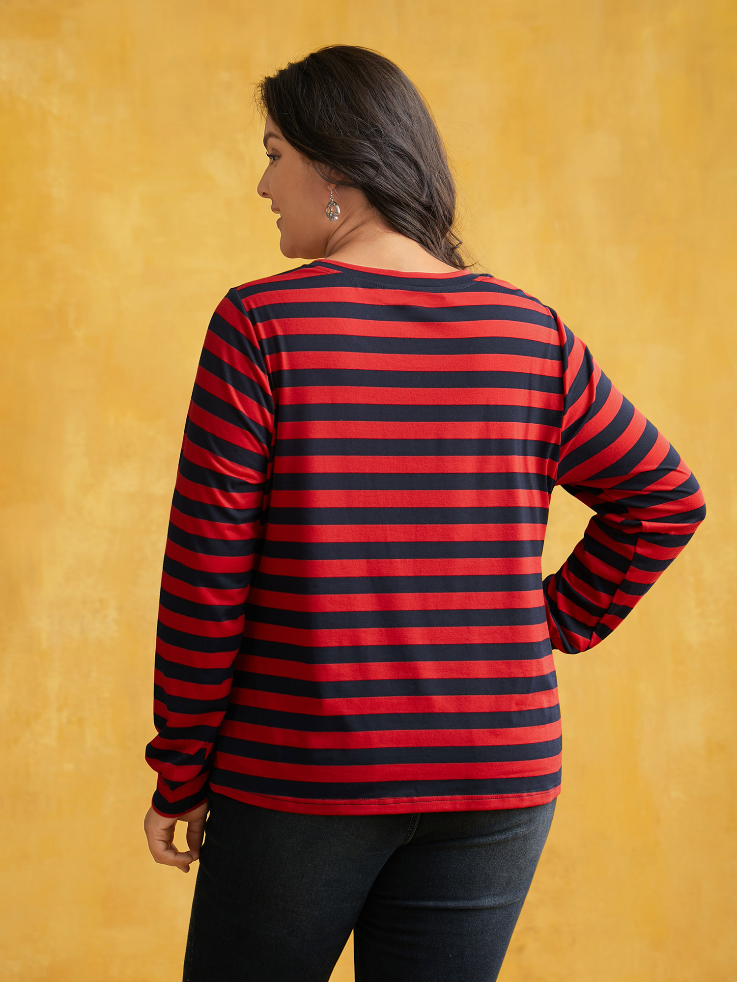 

Plus Size Striking Striped Relaxed Fit T-shirt Brightred Women Casual Distressed Round Neck Everyday T-shirts BloomChic