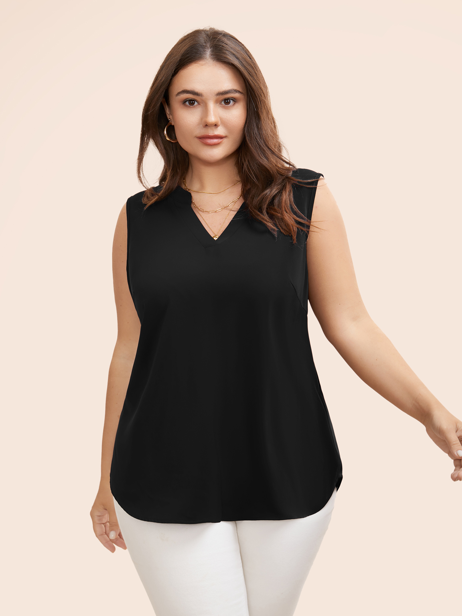 

Plus Size Solid Notched Collar Curved Hem Tank Top Women Black Elegant Gathered Notched collar Everyday Tank Tops Camis BloomChic