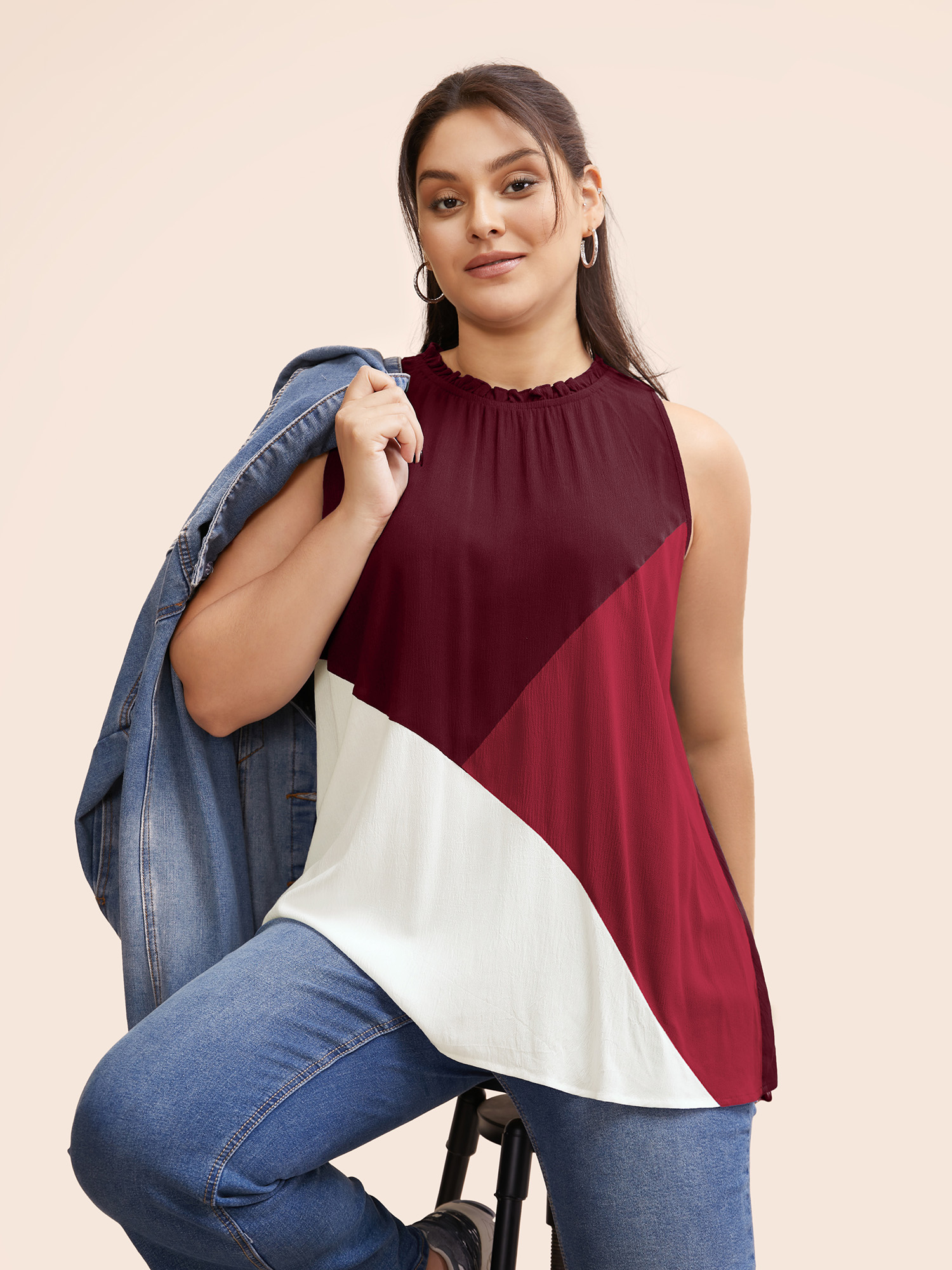 

Plus Size Colorblock Contrast Frill Trim Gathered Tank Top Women Burgundy Casual Contrast Mock Neck Everyday Tank Tops Camis BloomChic