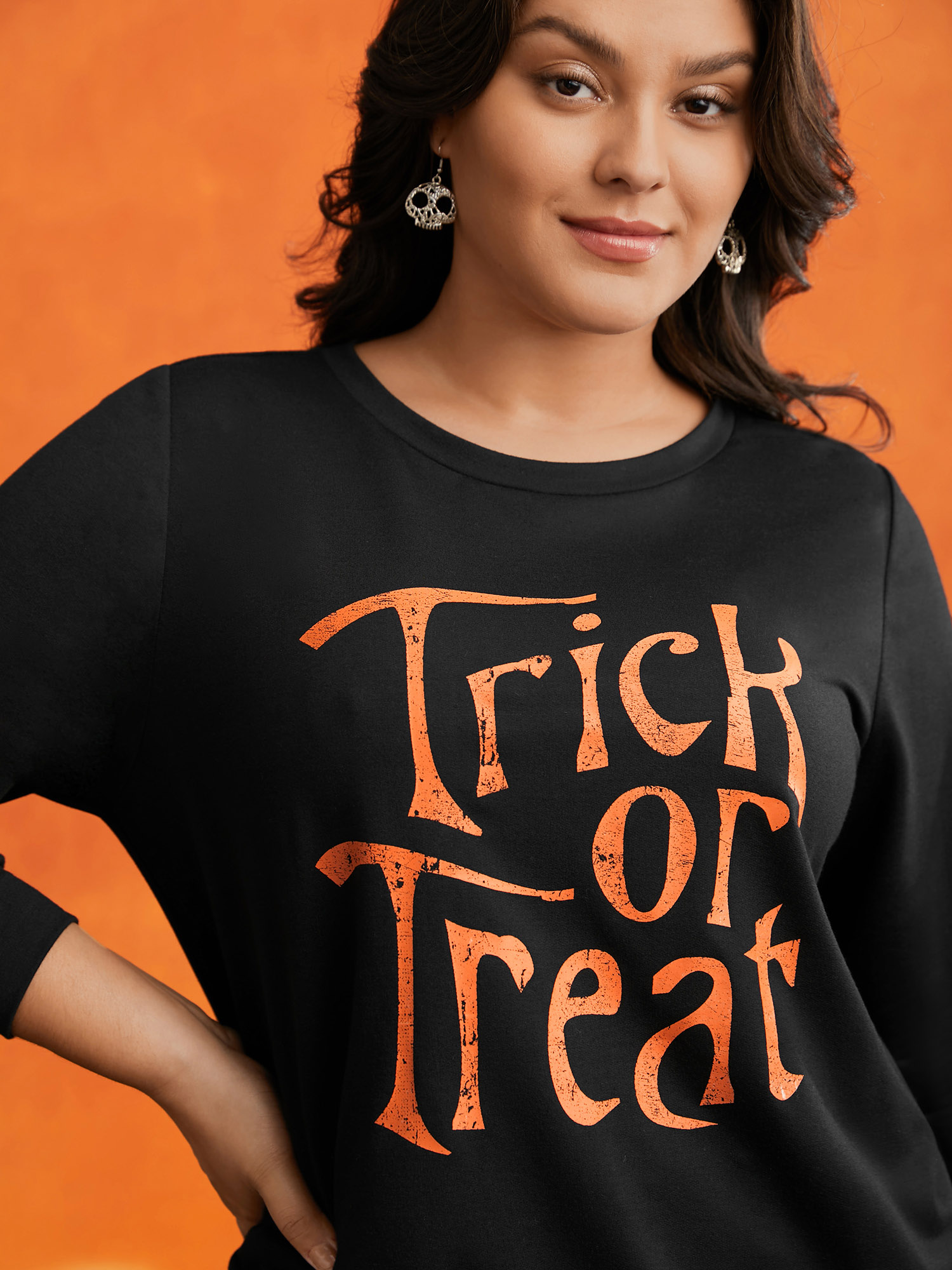 

Plus Size Trick Or Treat Slogan Printed Sweatshirt Women Black Casual Non Round Neck Everyday Sweatshirts BloomChic