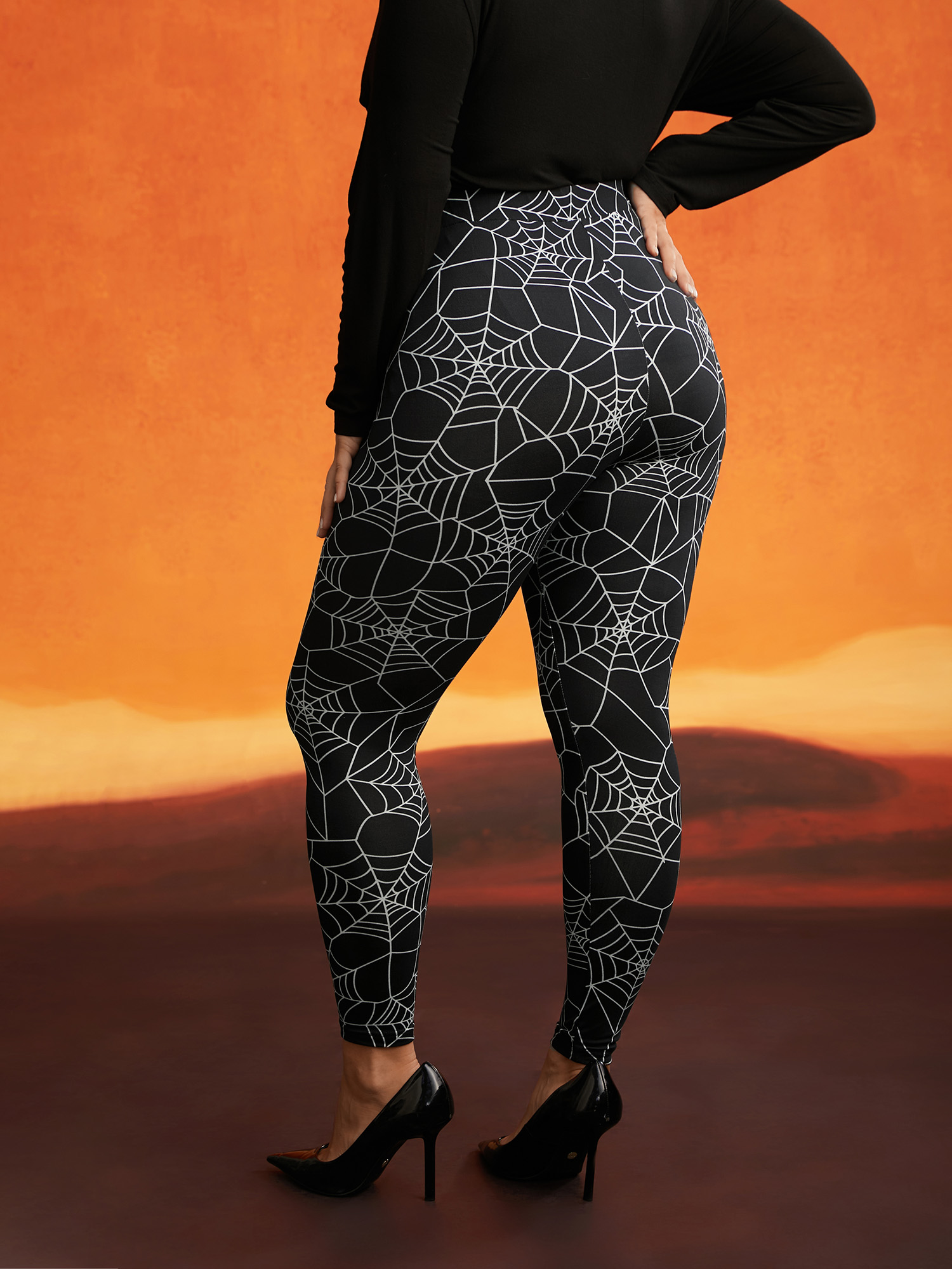 Plus Size Spider Web Printed Slim-Fit Pants Women Black Elegant High stretch Skinny Mid Rise Everyday Leggings BloomChic 22-24/3X 