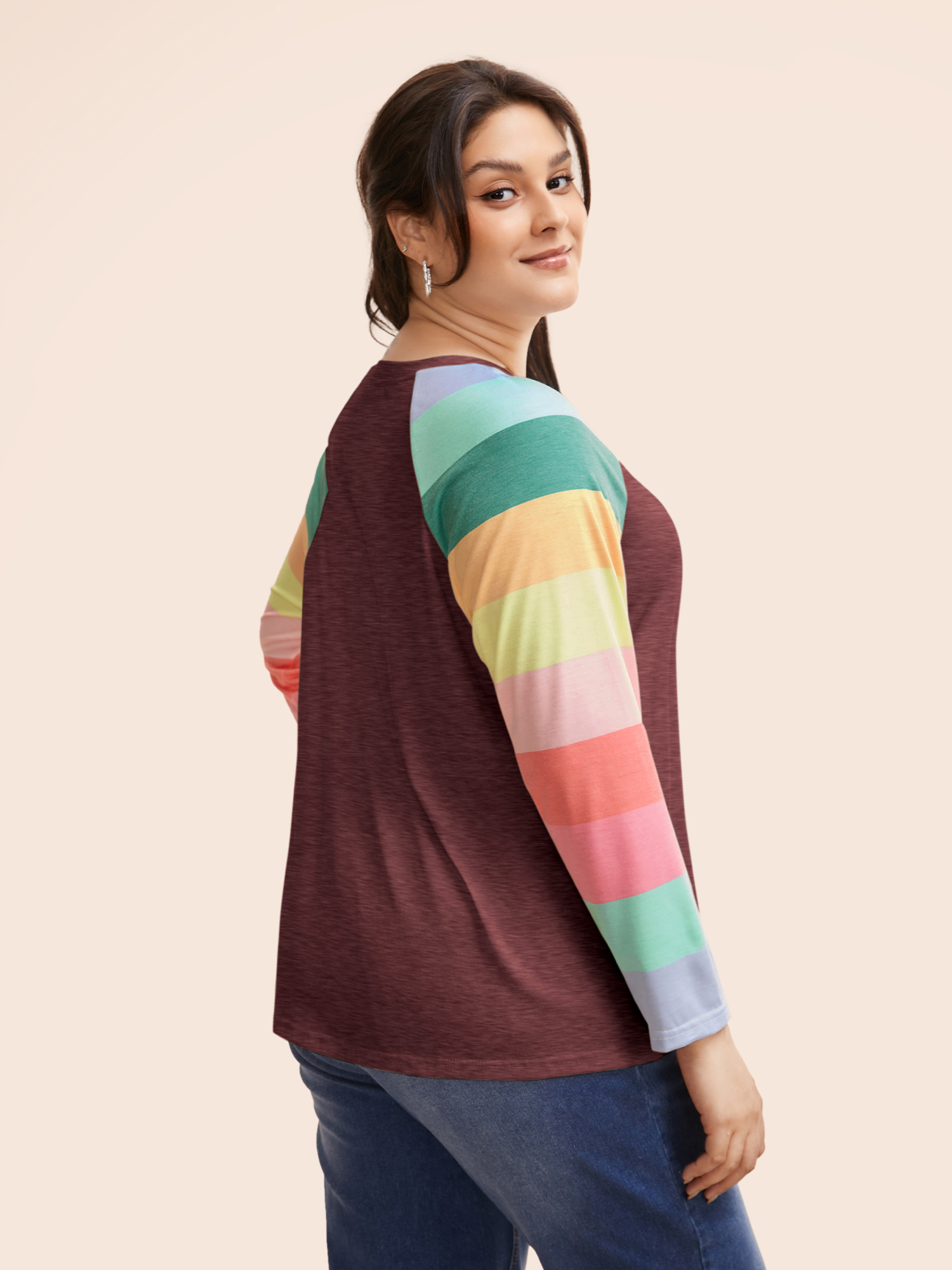 

Plus Size Multi-color Striped Sleeves Loose Fit T-shirt Burgundy Women Casual Contrast Round Neck Everyday T-shirts BloomChic